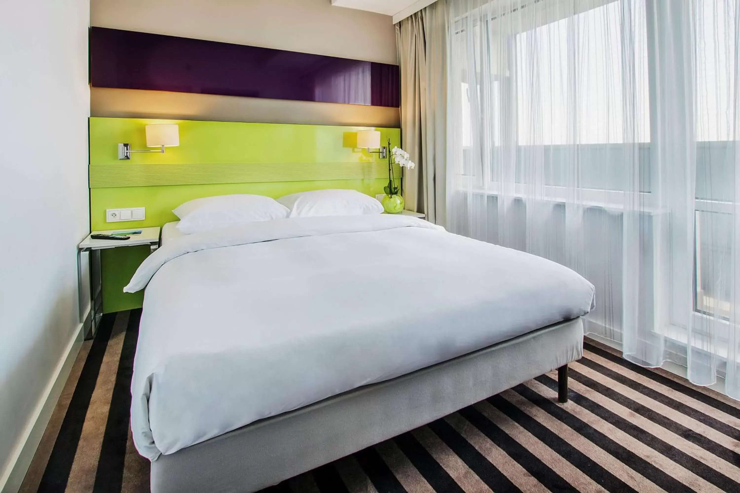 Photo of the whole room, Bed in Park Inn by Radisson Katowice