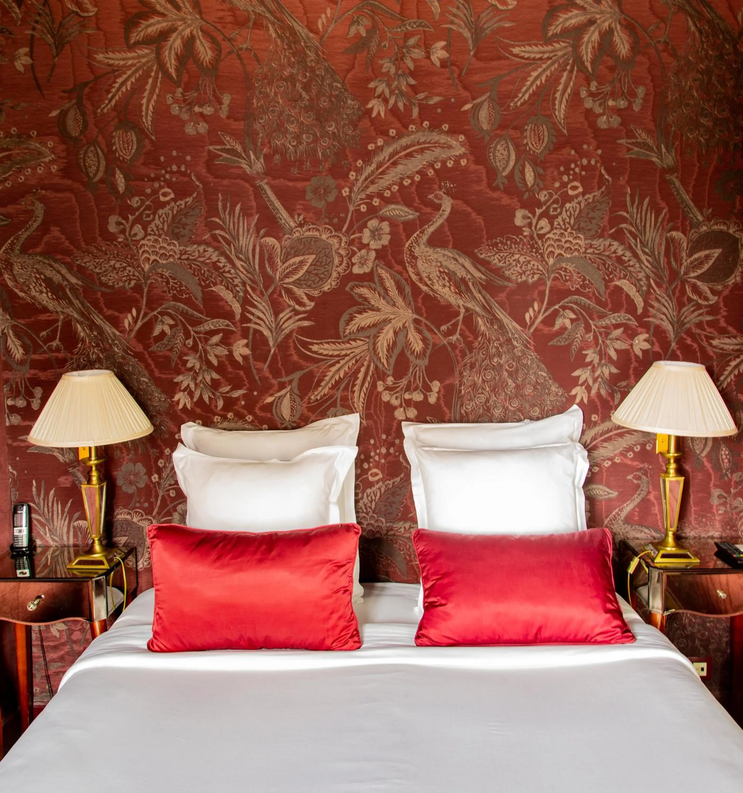 Bed in Hotel Du Beaumont