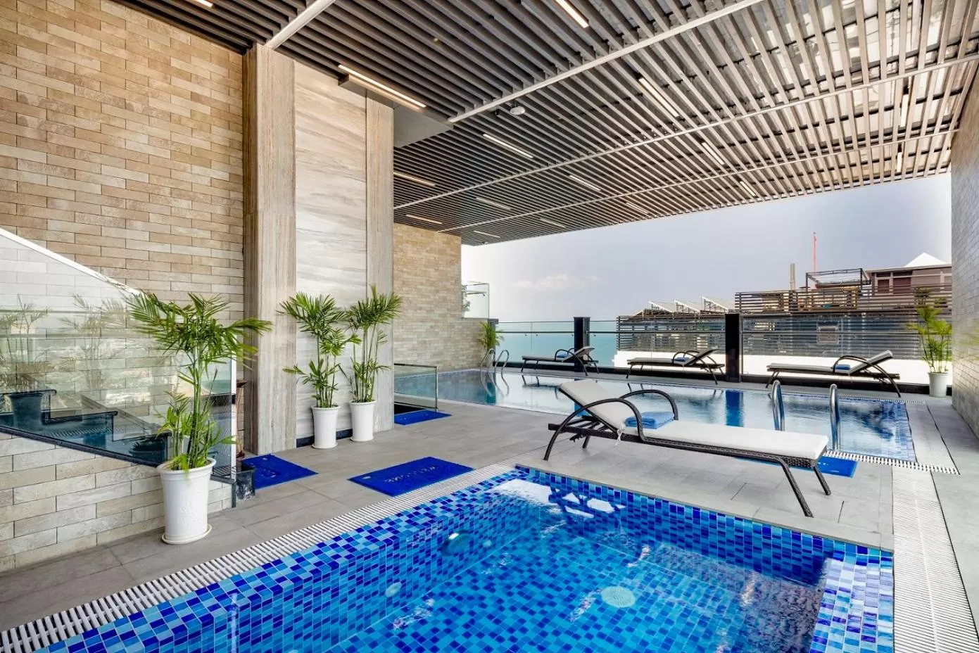 Swimming pool in Emerald Bay Hotel & Spa Nha Trang