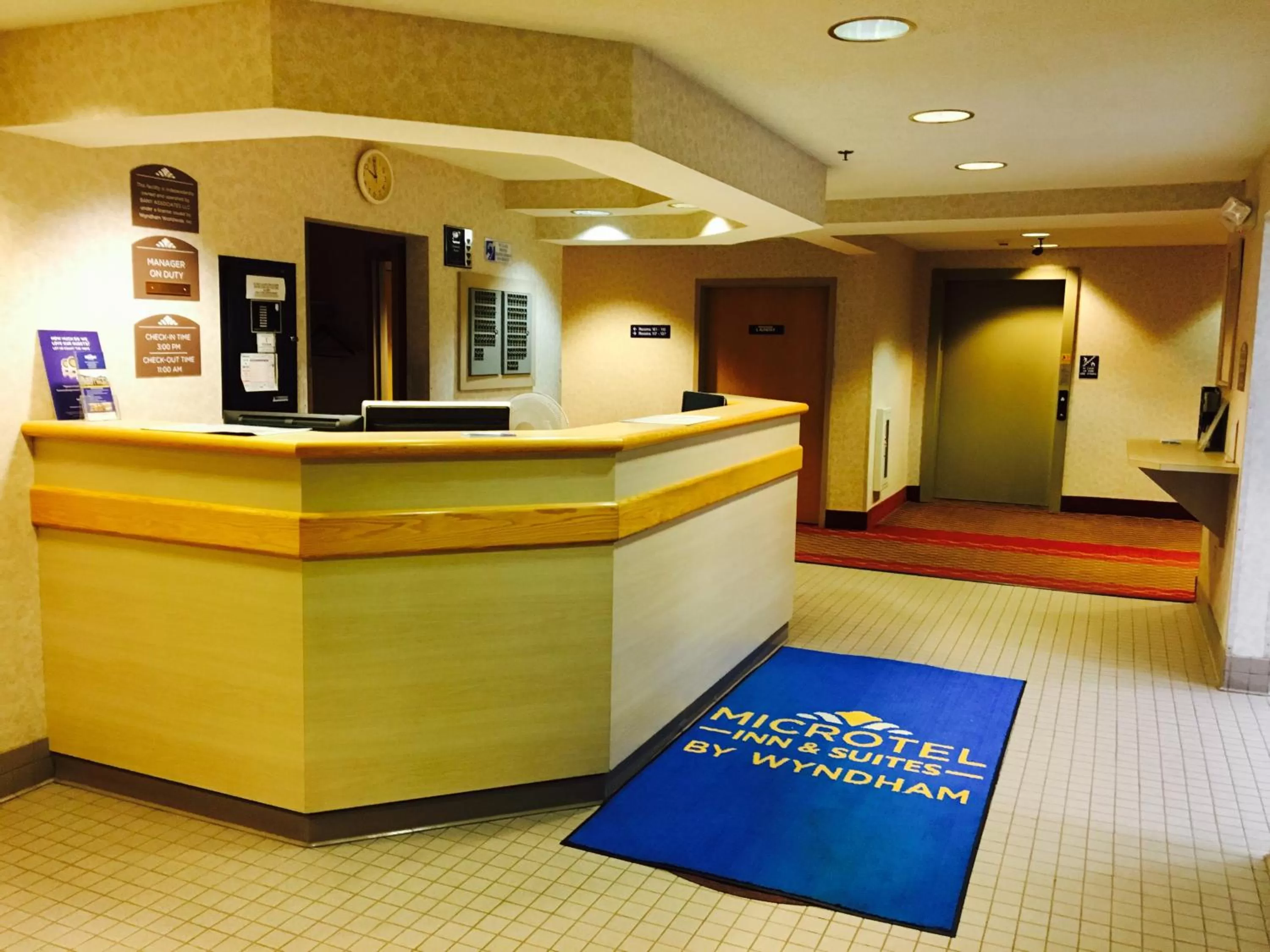 Lobby or reception in Microtel Inn & Suites by Wyndham Syracuse Baldwinsville