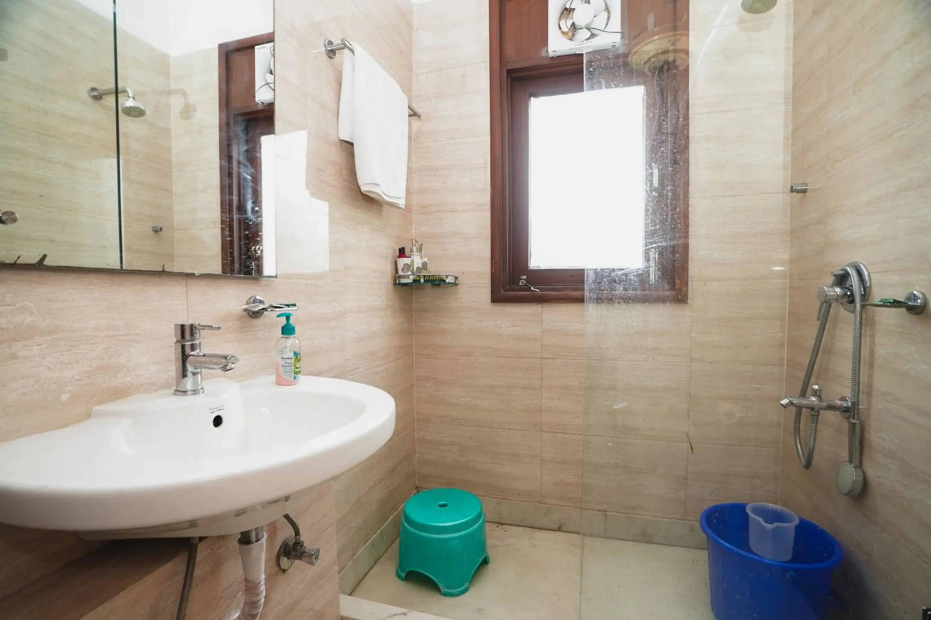 Bathroom in Mintstar Apartment and Suites, Chittaranjan Park