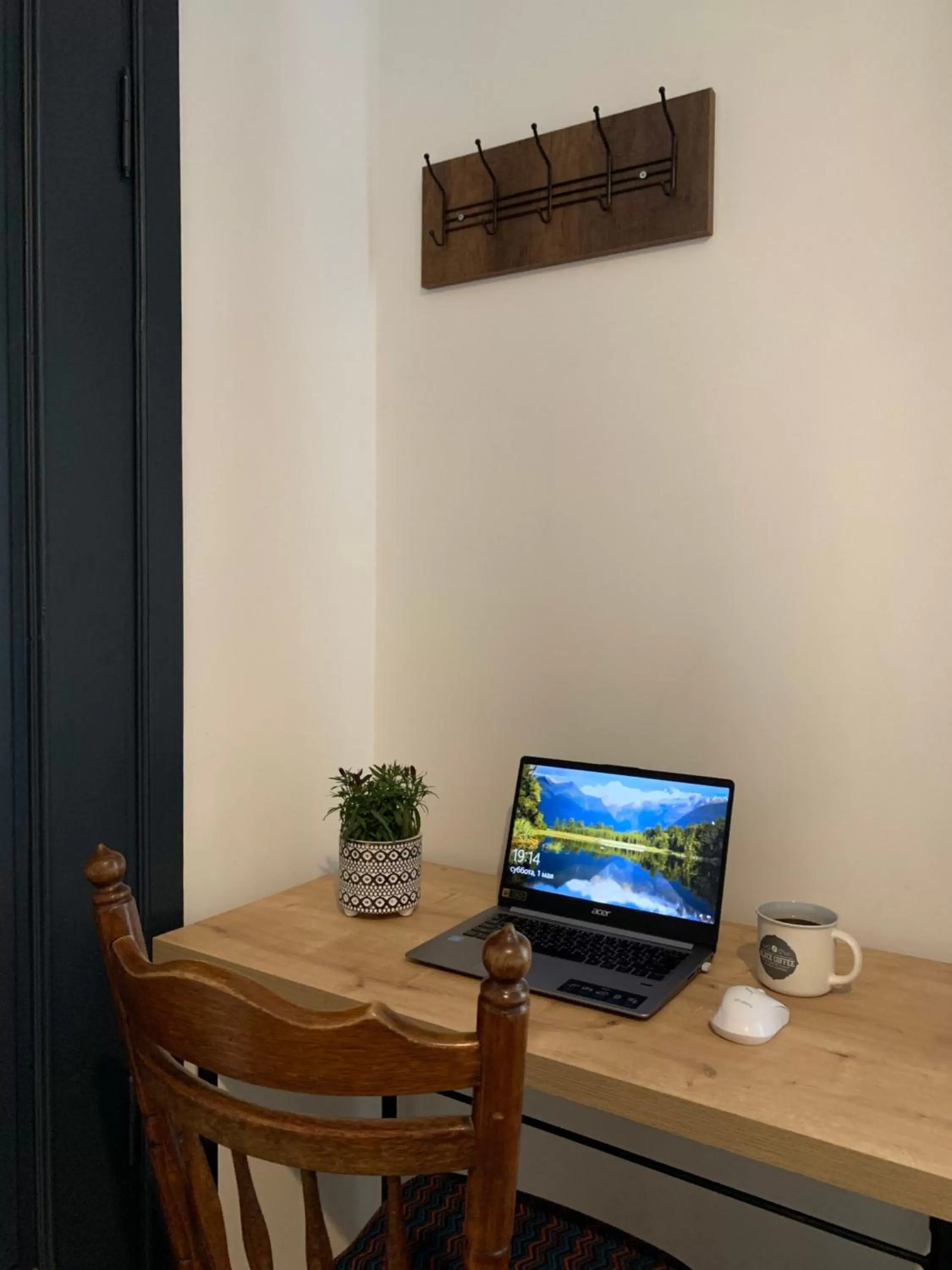 TV/Entertainment Center in Grape House