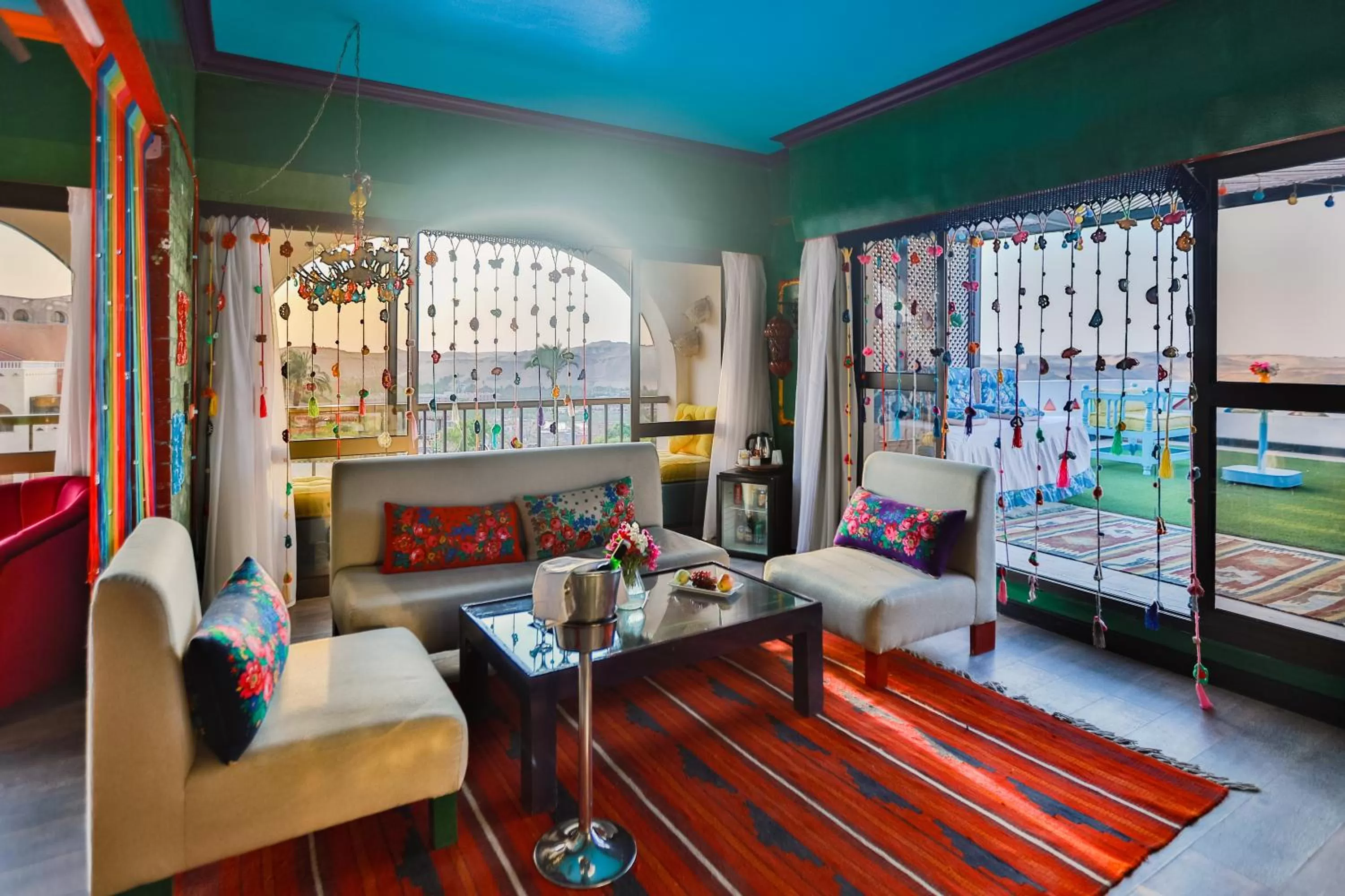 Living room, Bed in Basma Hotel Aswan