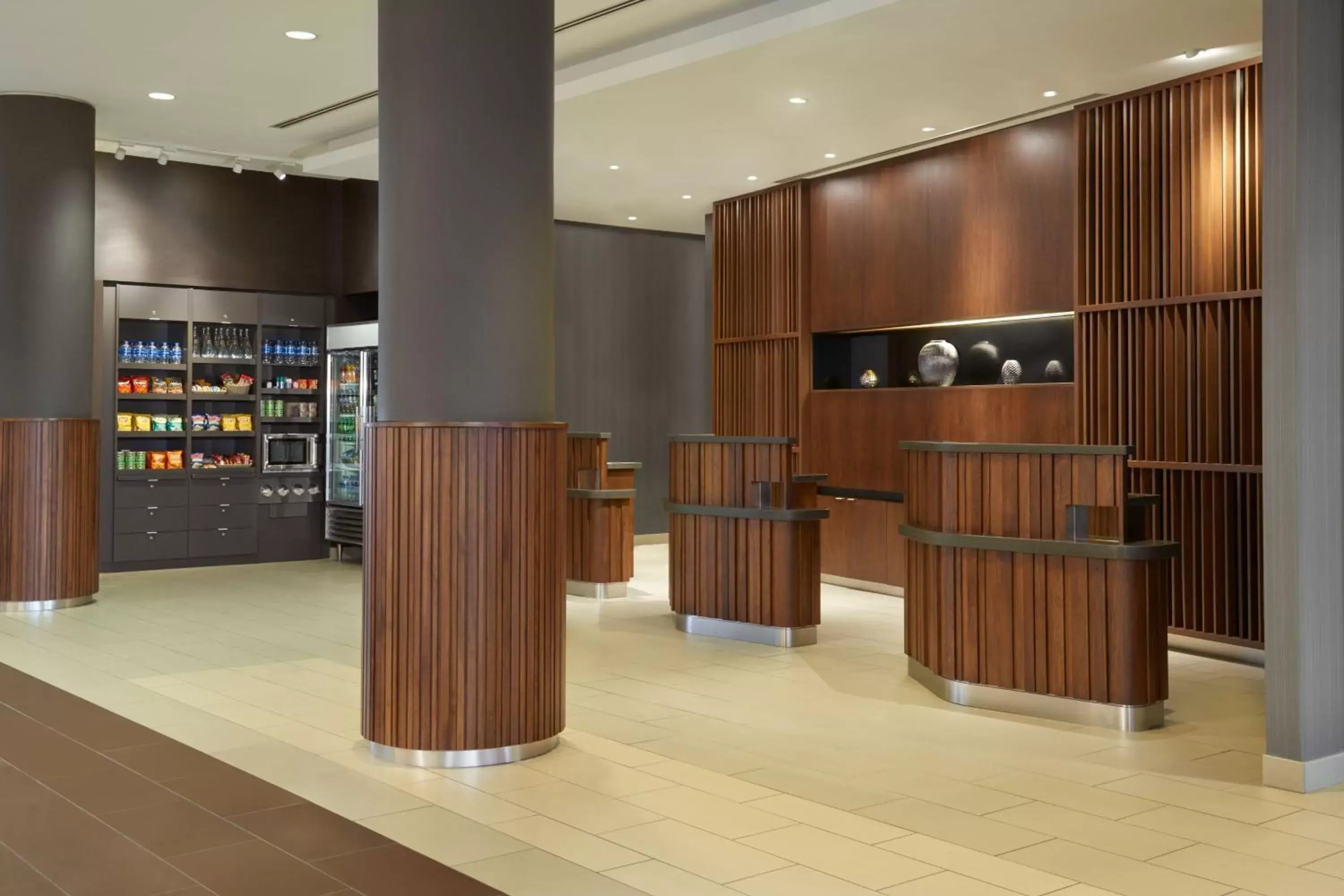 Property building, Lobby/Reception in Courtyard by Marriott Calgary Airport