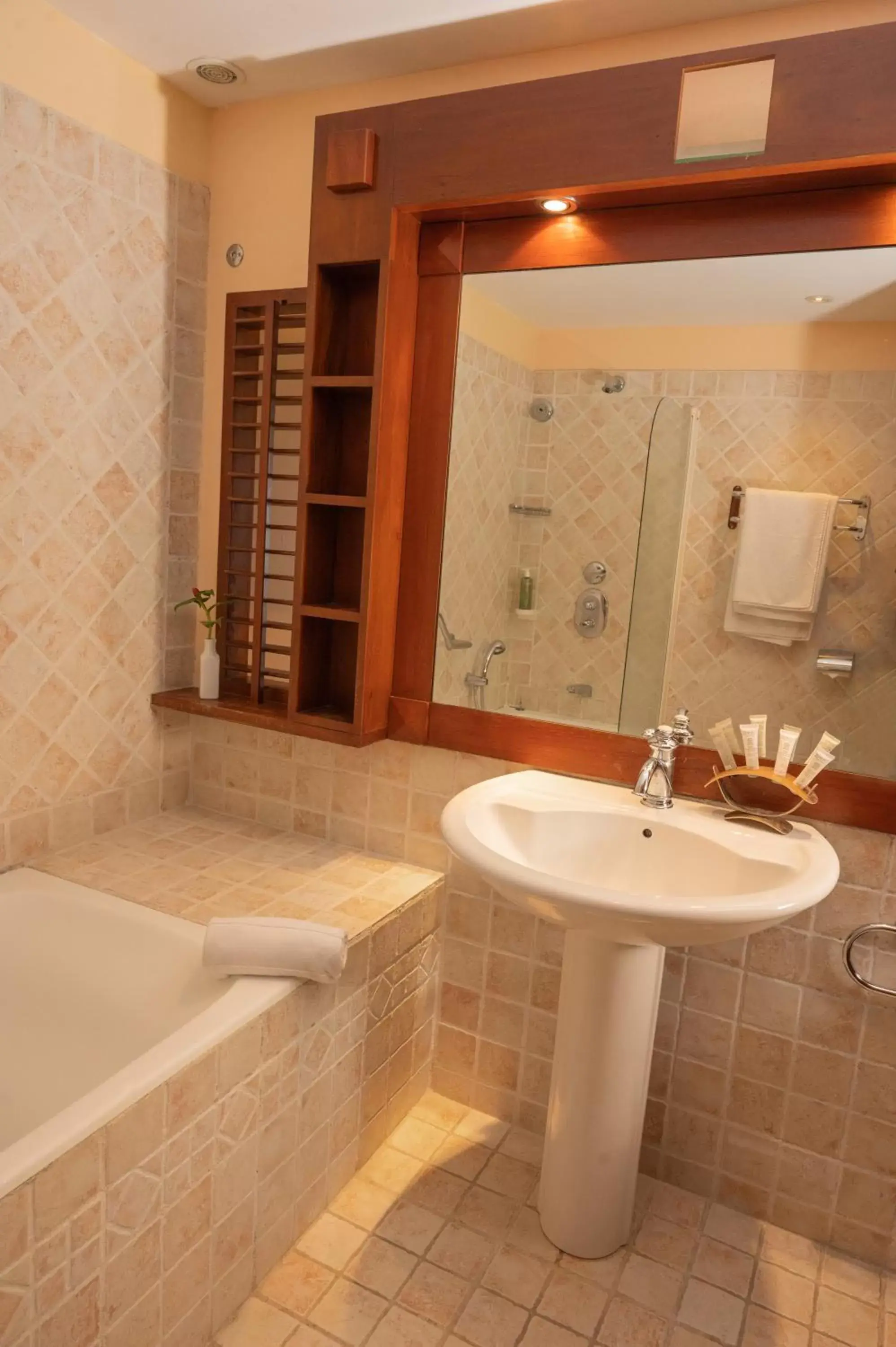 Bathroom in Hotel Bakoua Martinique