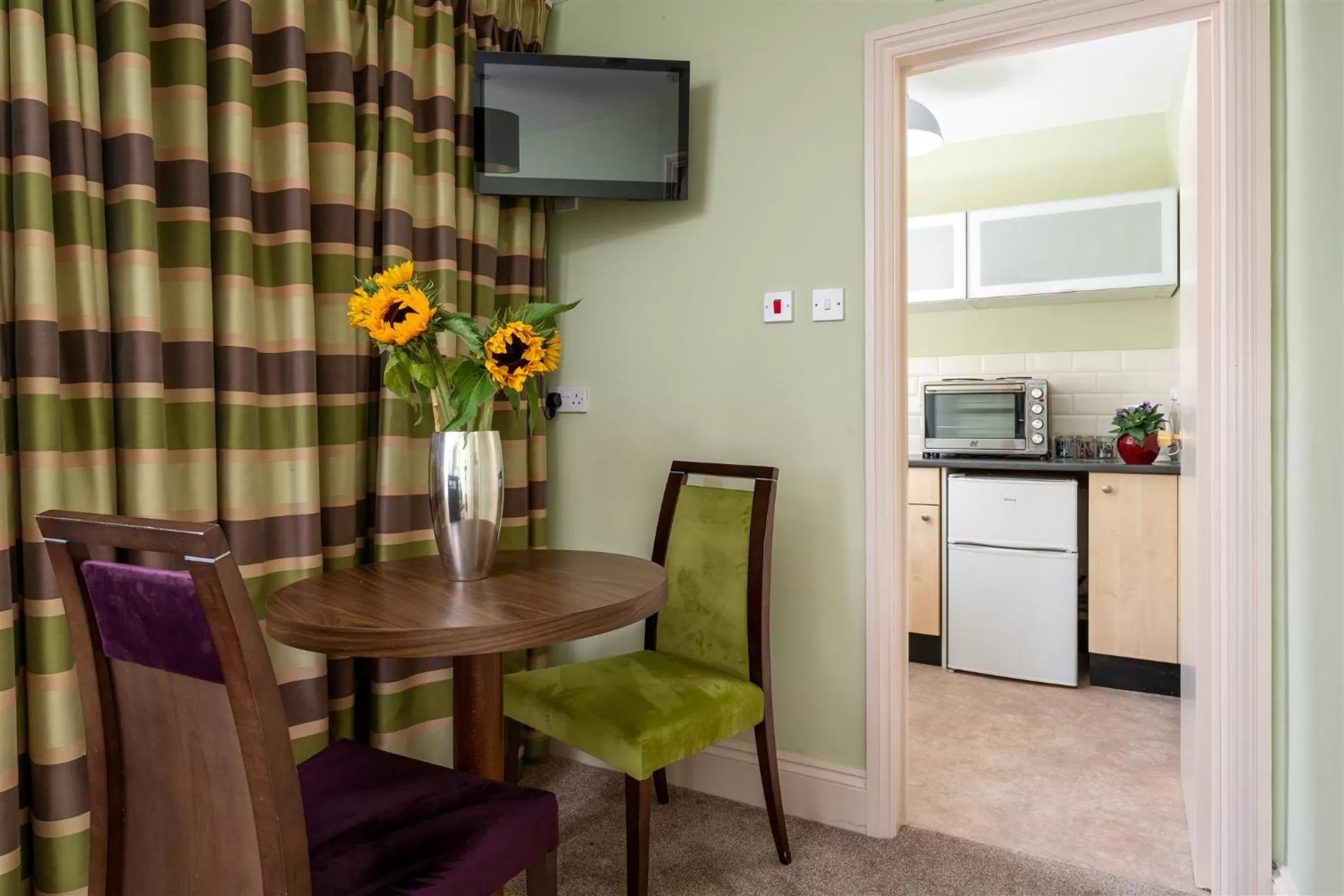 Palm Grove Apartments