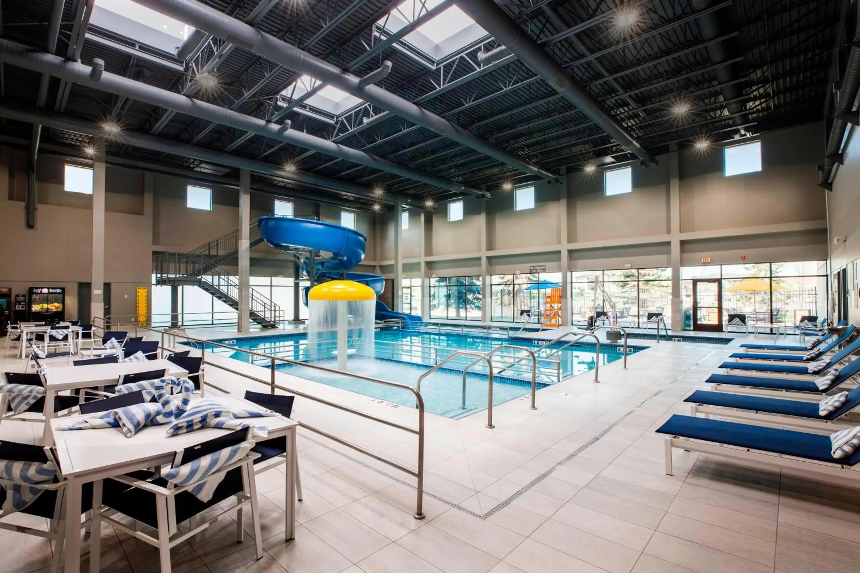 Swimming Pool in Delta Hotels by Marriott Fargo