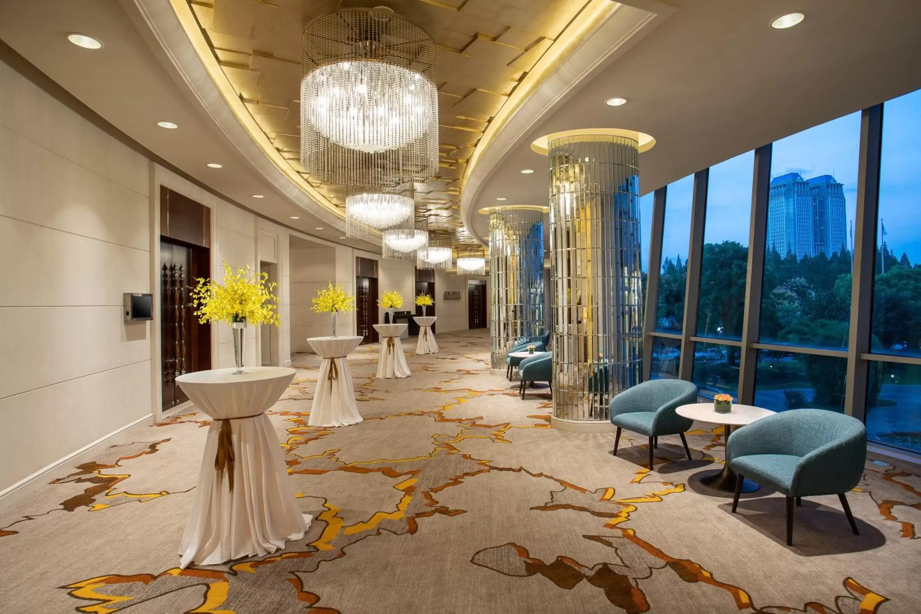 Meeting/conference room, Lobby/Reception in Crowne Plaza Shanghai Fudan, an IHG Hotel