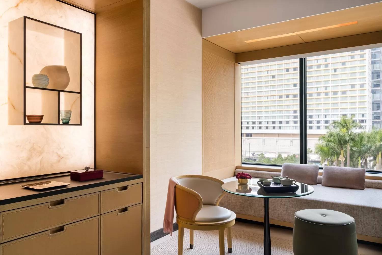 Living room in Regent Hong Kong