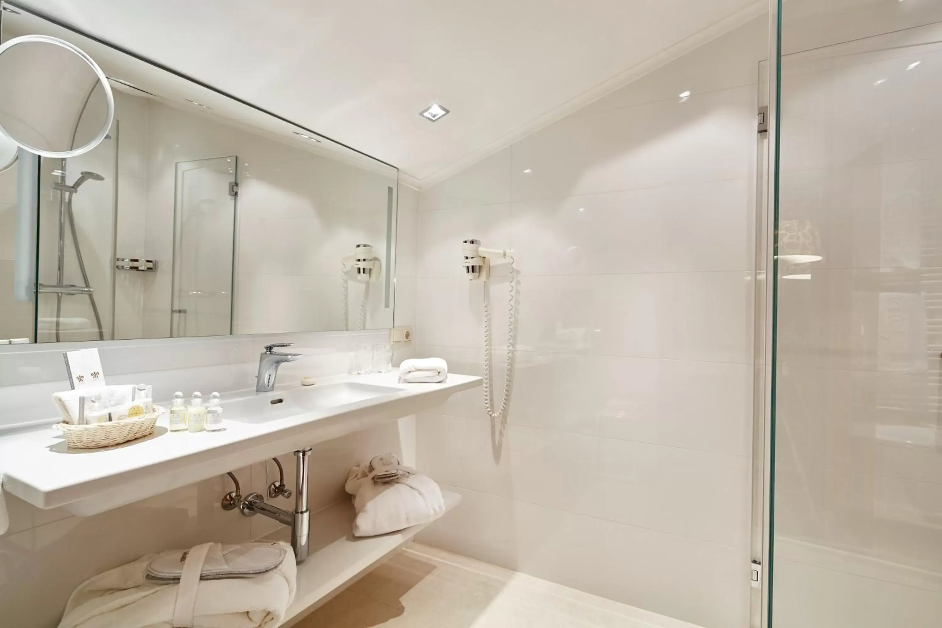 Bathroom in Relais & Châteaux Hotel Tennerhof