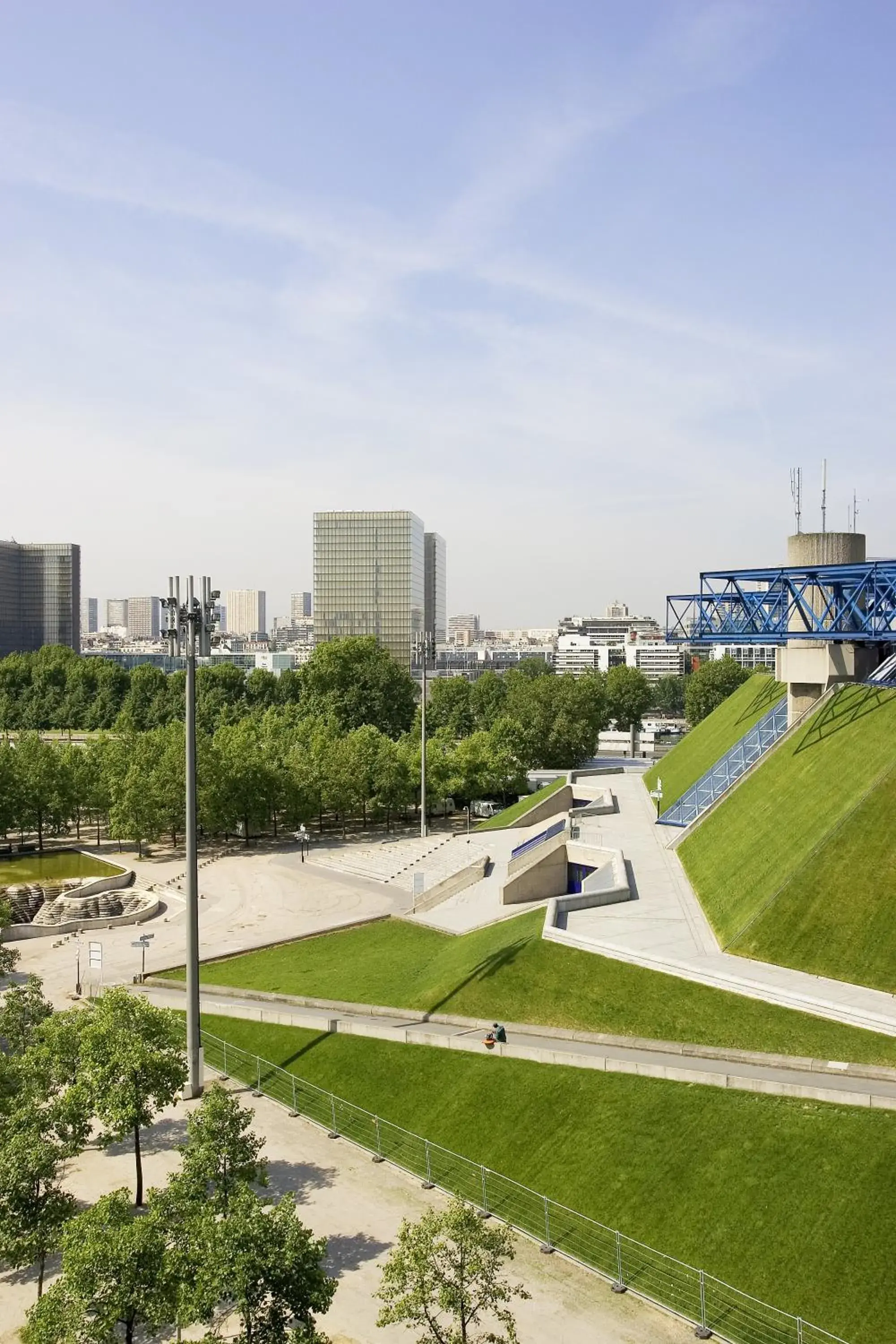 Neighbourhood in ibis Paris porte de Bercy