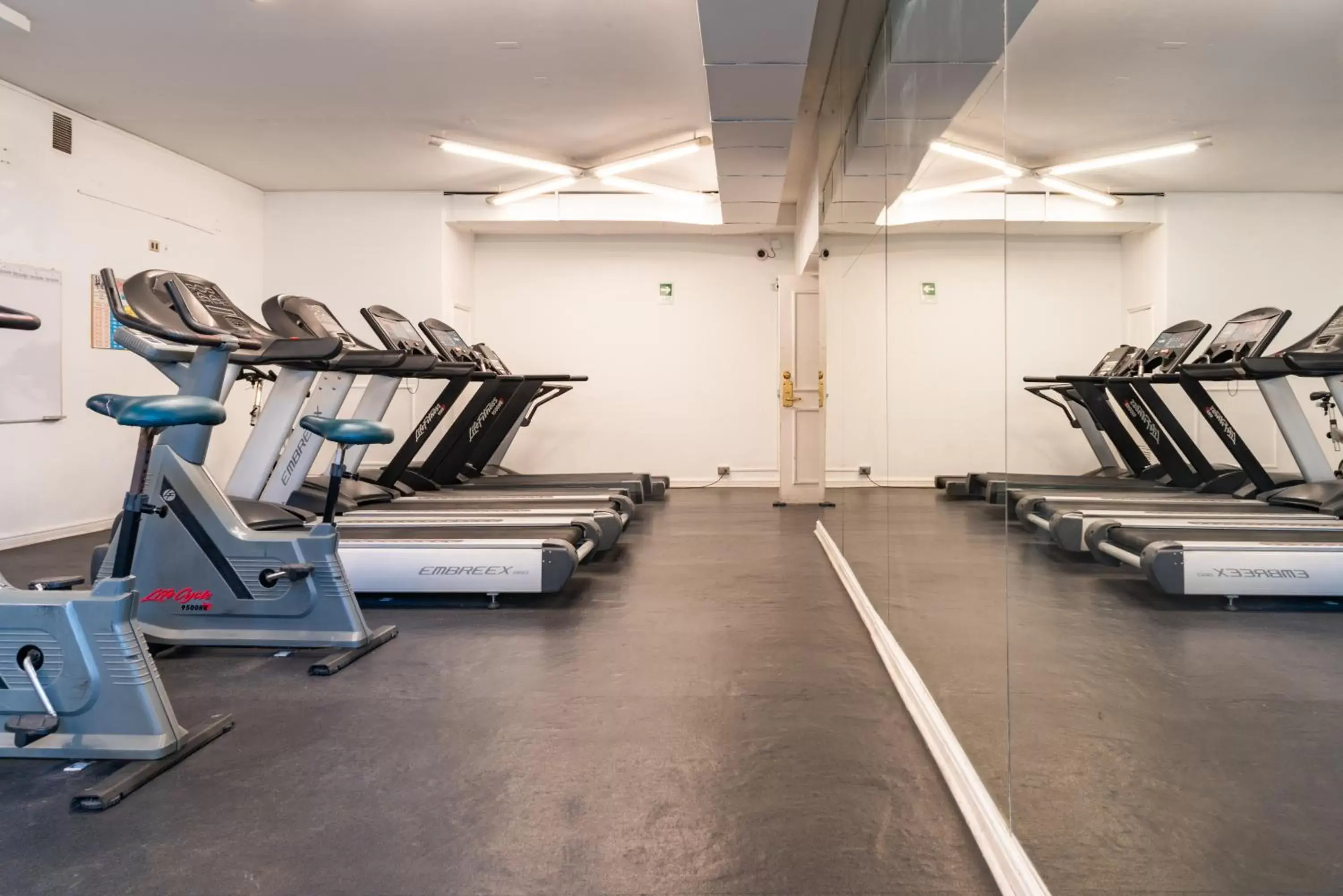 Fitness centre/facilities in MR Hotel Providencia (ex Hotel Neruda) Fitness centre/facilities in MR Hotel Providencia (ex Hotel Neruda)