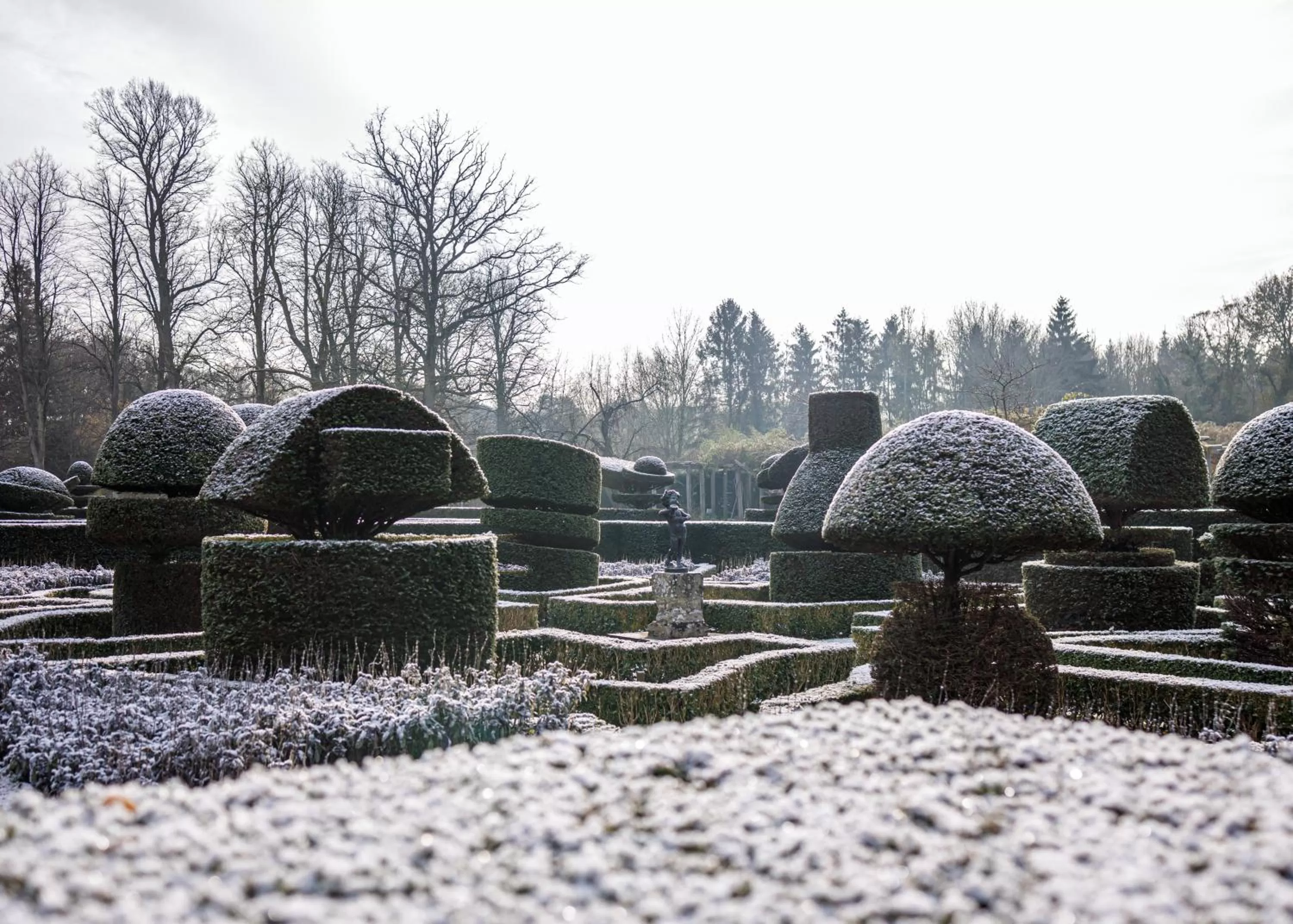 Garden in Great Fosters - Near Windsor