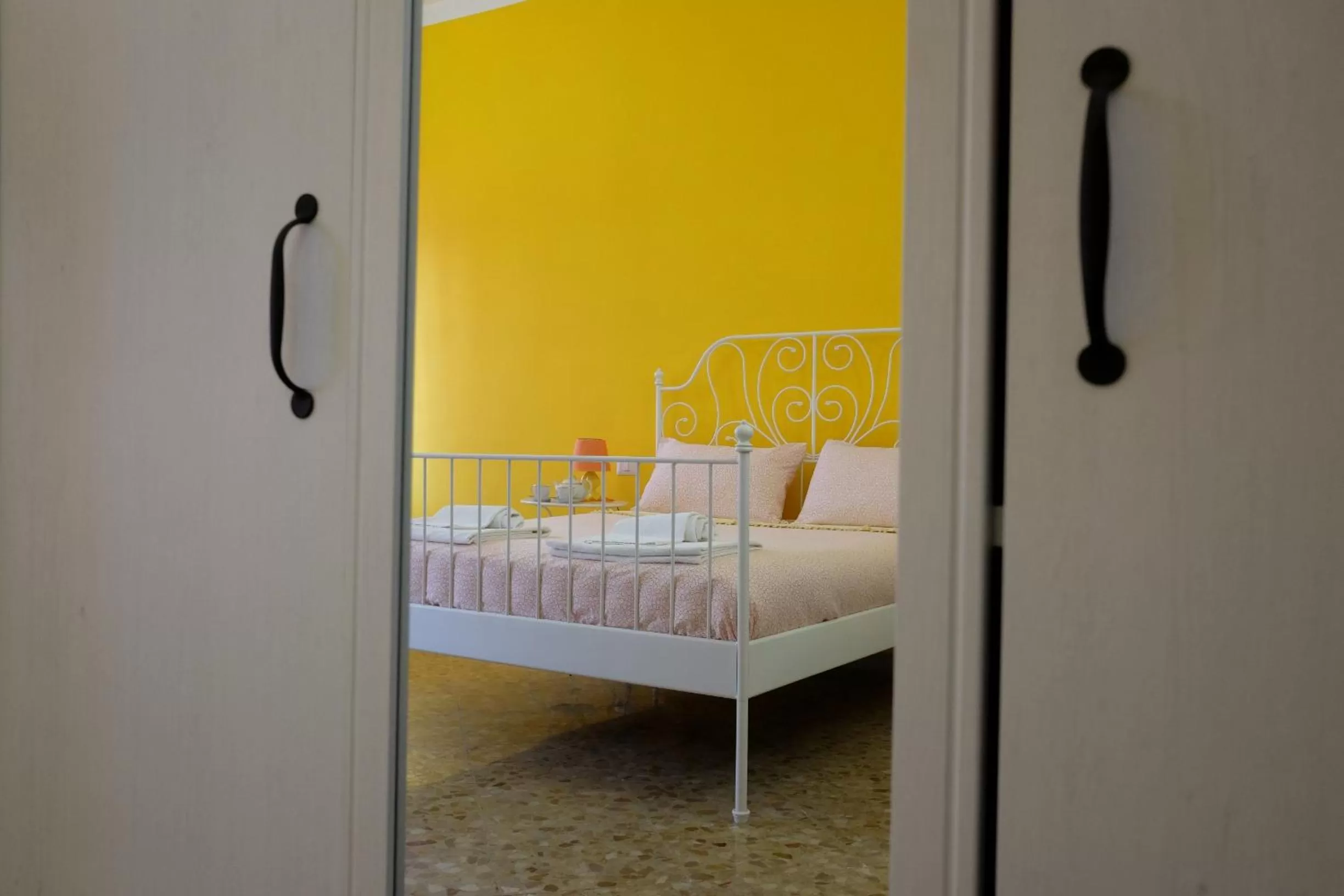 Photo of the whole room, Bed in Buonocore Rooms