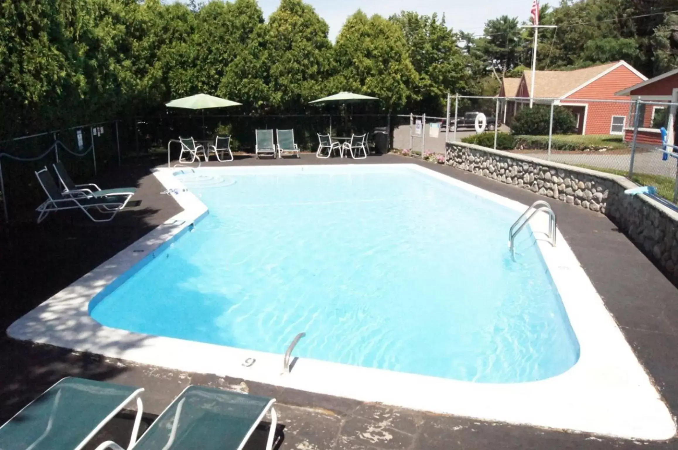 Swimming Pool in Blue Spruce Inn & Townhouses