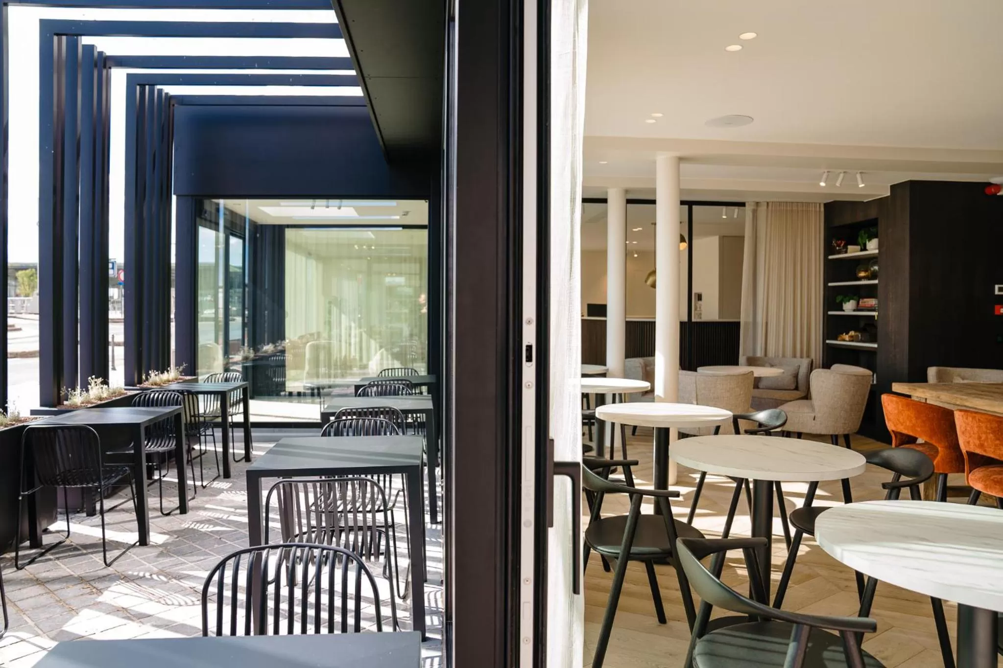 Property building in Hotel du Bassin