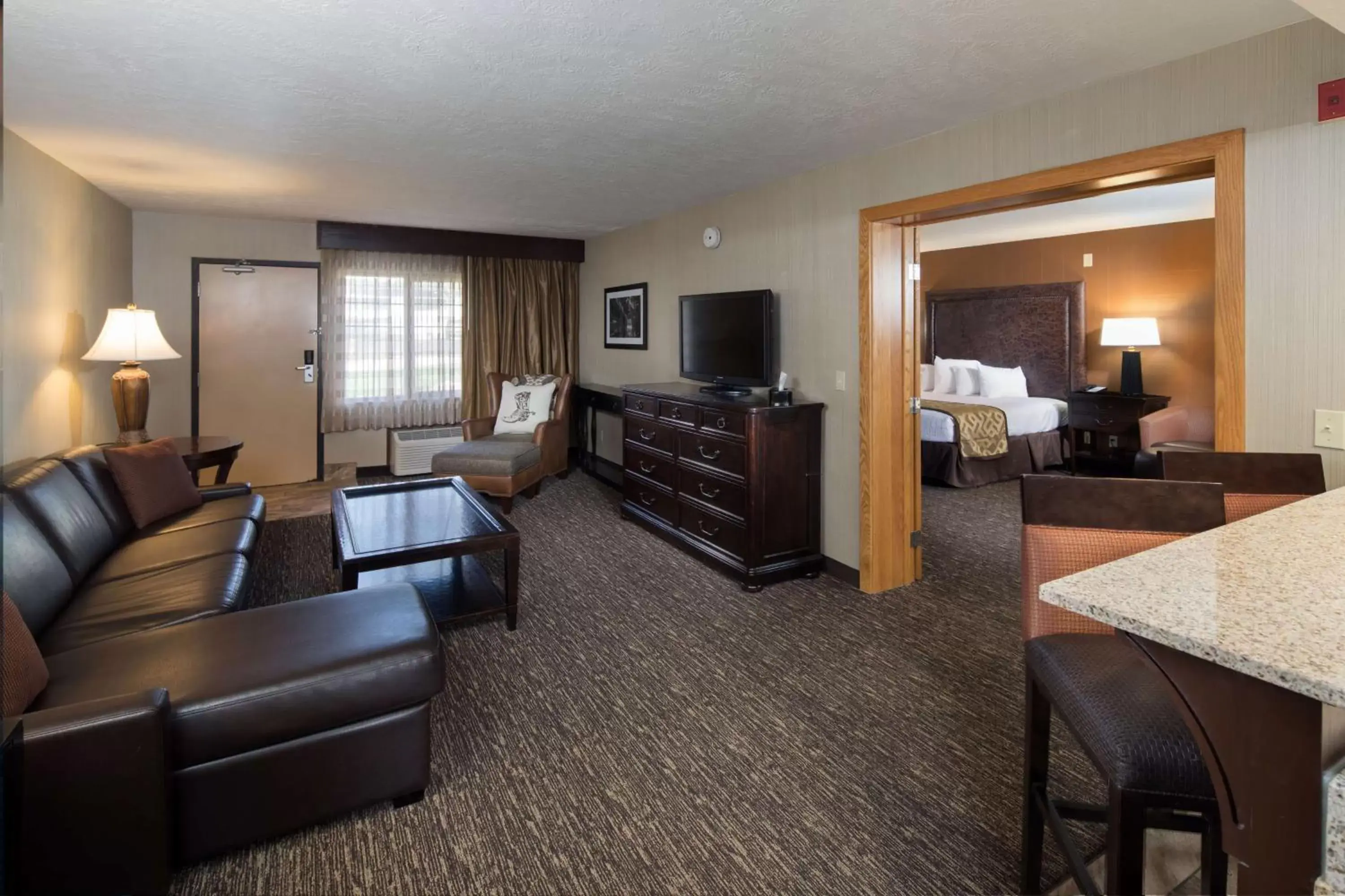 Photo of the whole room, Seating Area in Best Western Ramkota Hotel