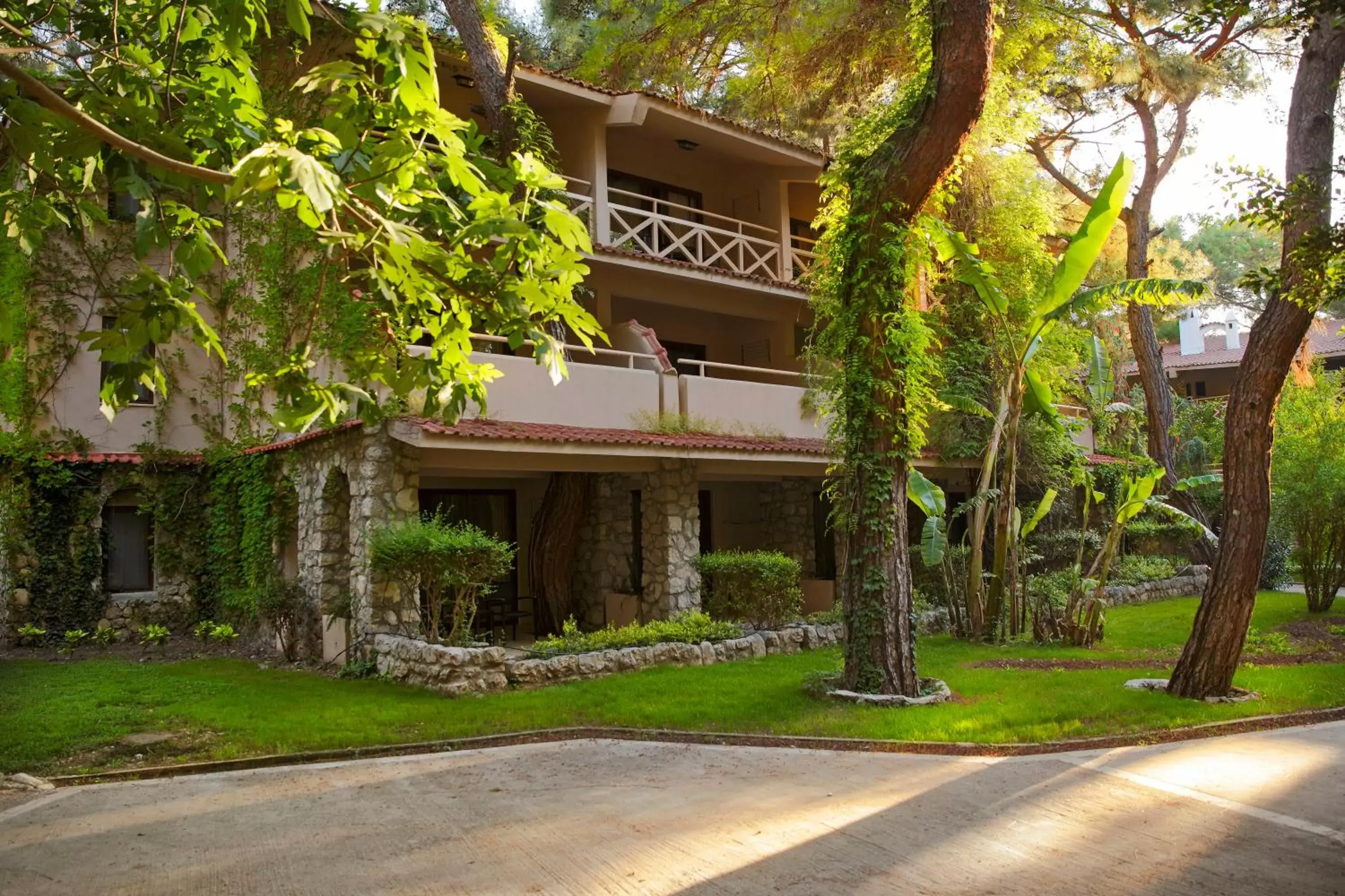 Property building in Martı Myra