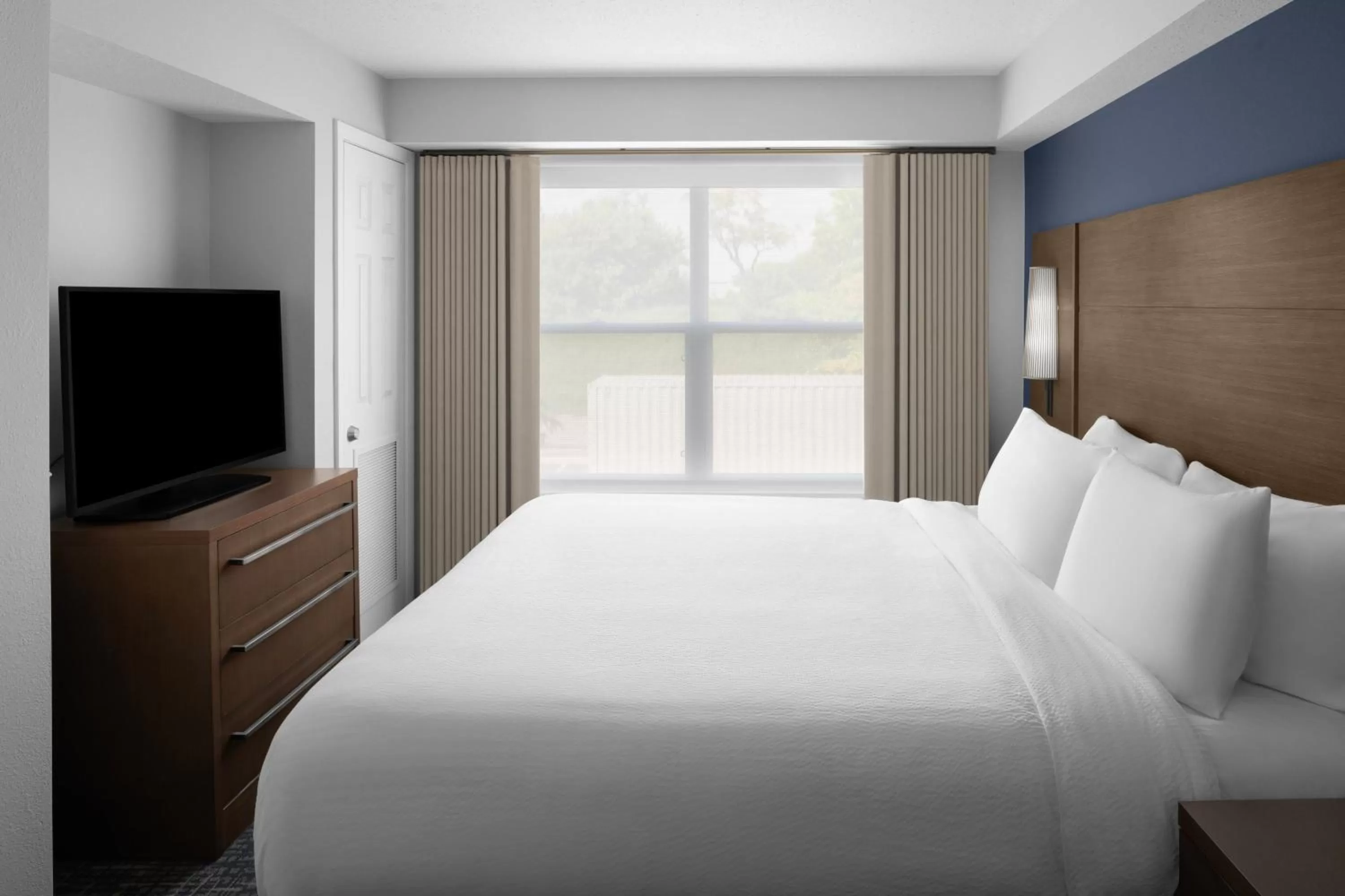 Bedroom, Bed in Residence Inn by Marriott Holland