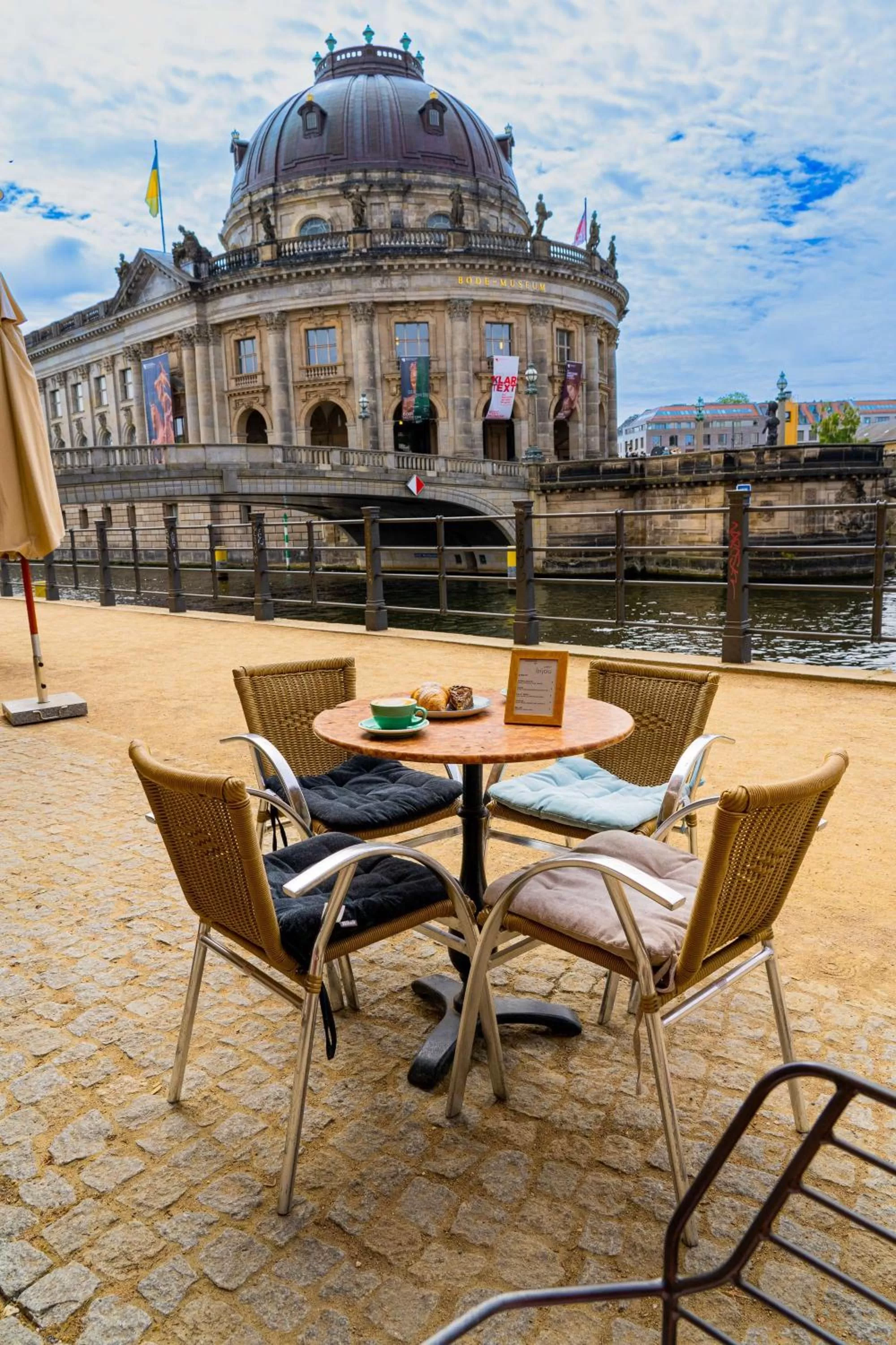 Restaurant/places to eat in Telegraphenamt