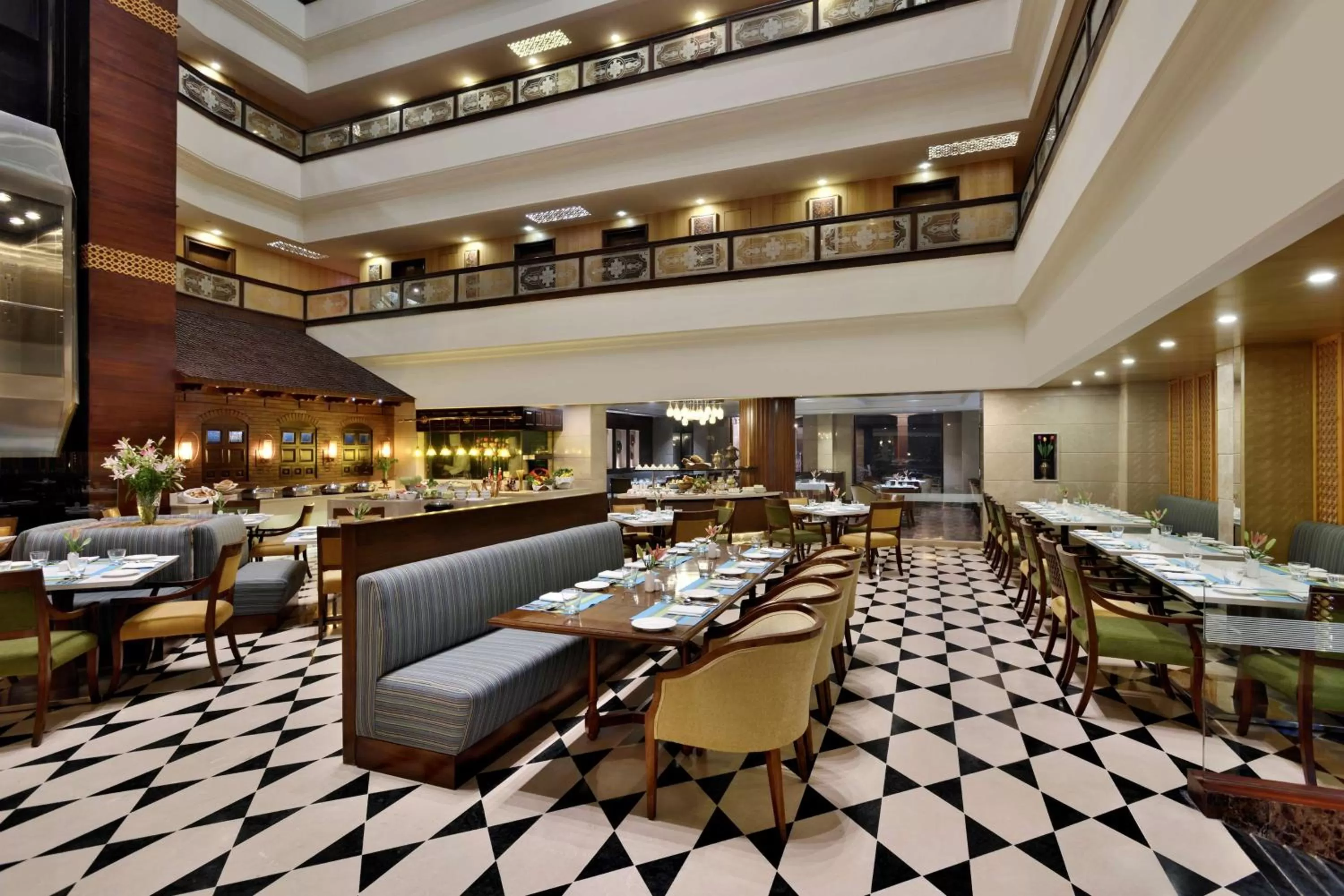 Restaurant/places to eat in Radisson Srinagar