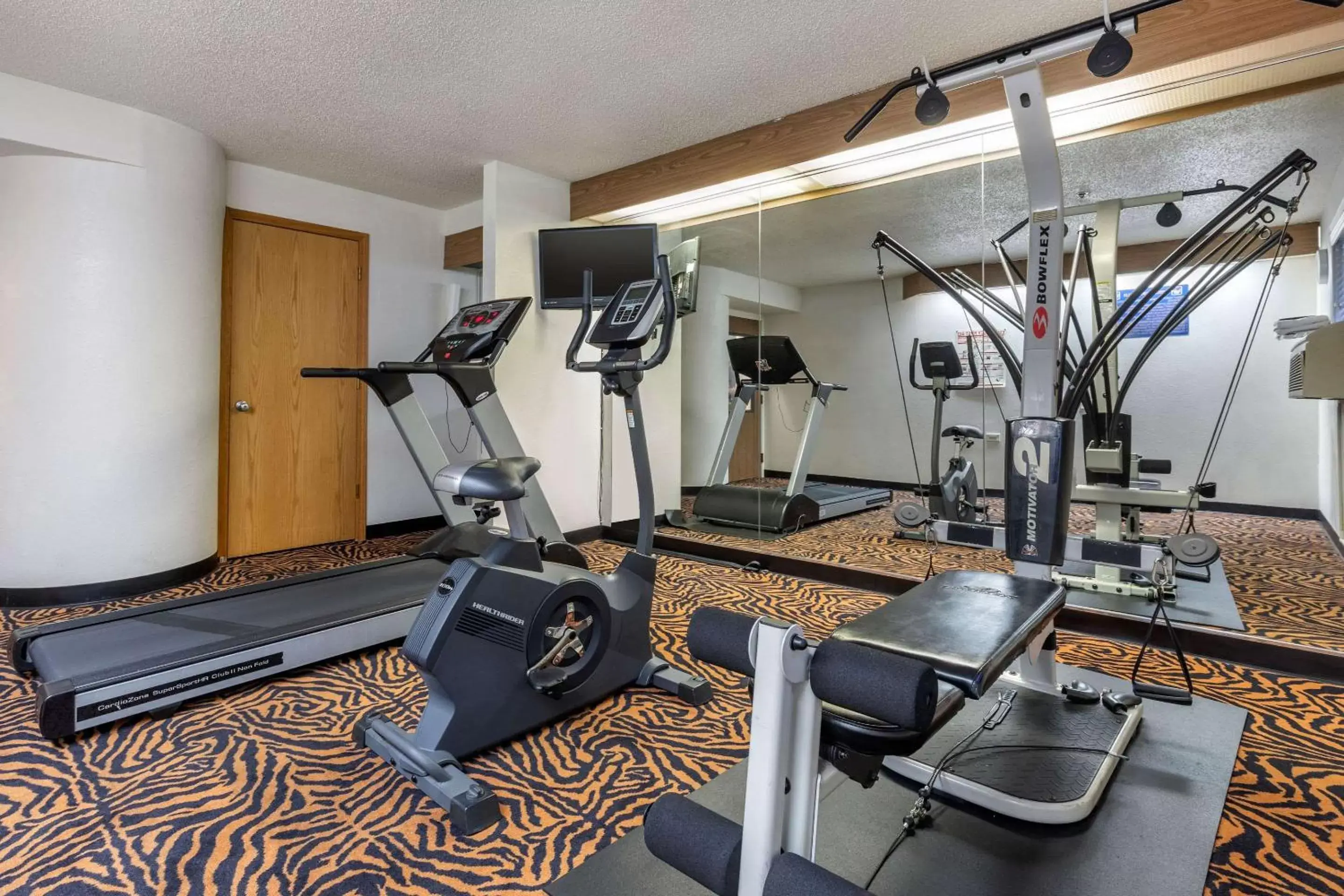 Fitness centre/facilities, Fitness Center/Facilities in Sleep Inn near I-80 and I-94