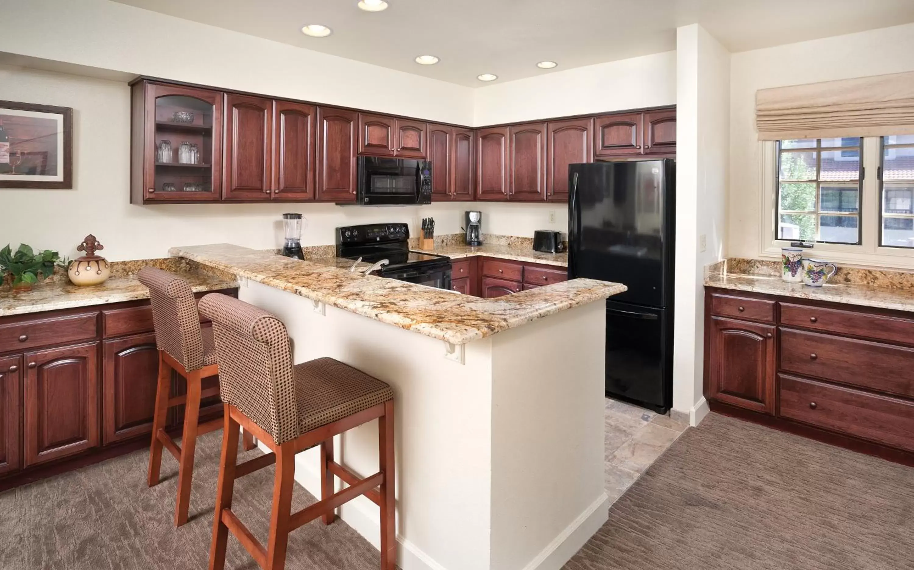 Photo of the whole room, Kitchen/Kitchenette in WorldMark Clear Lake