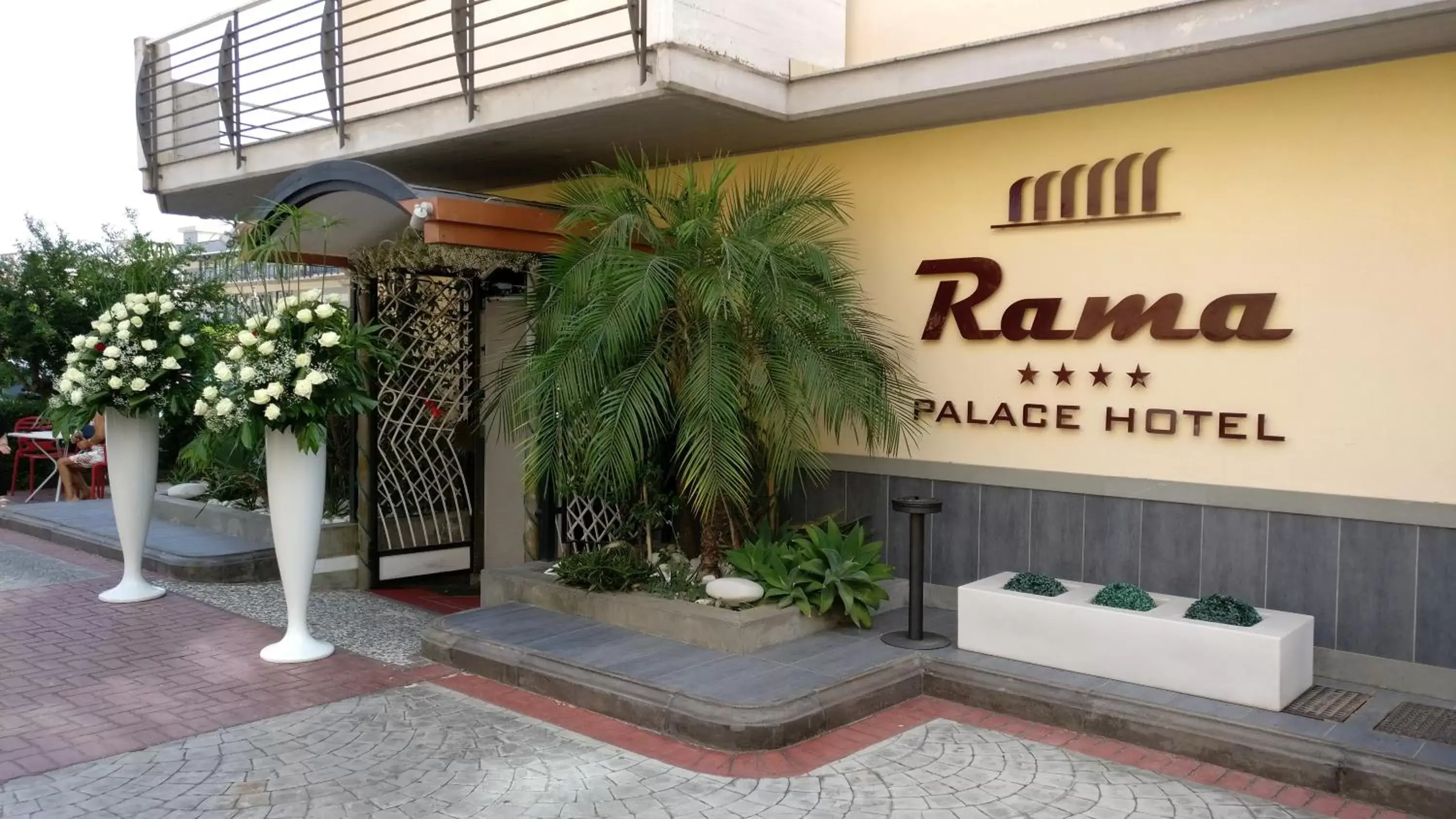 Facade/entrance in Rama Palace Hotel