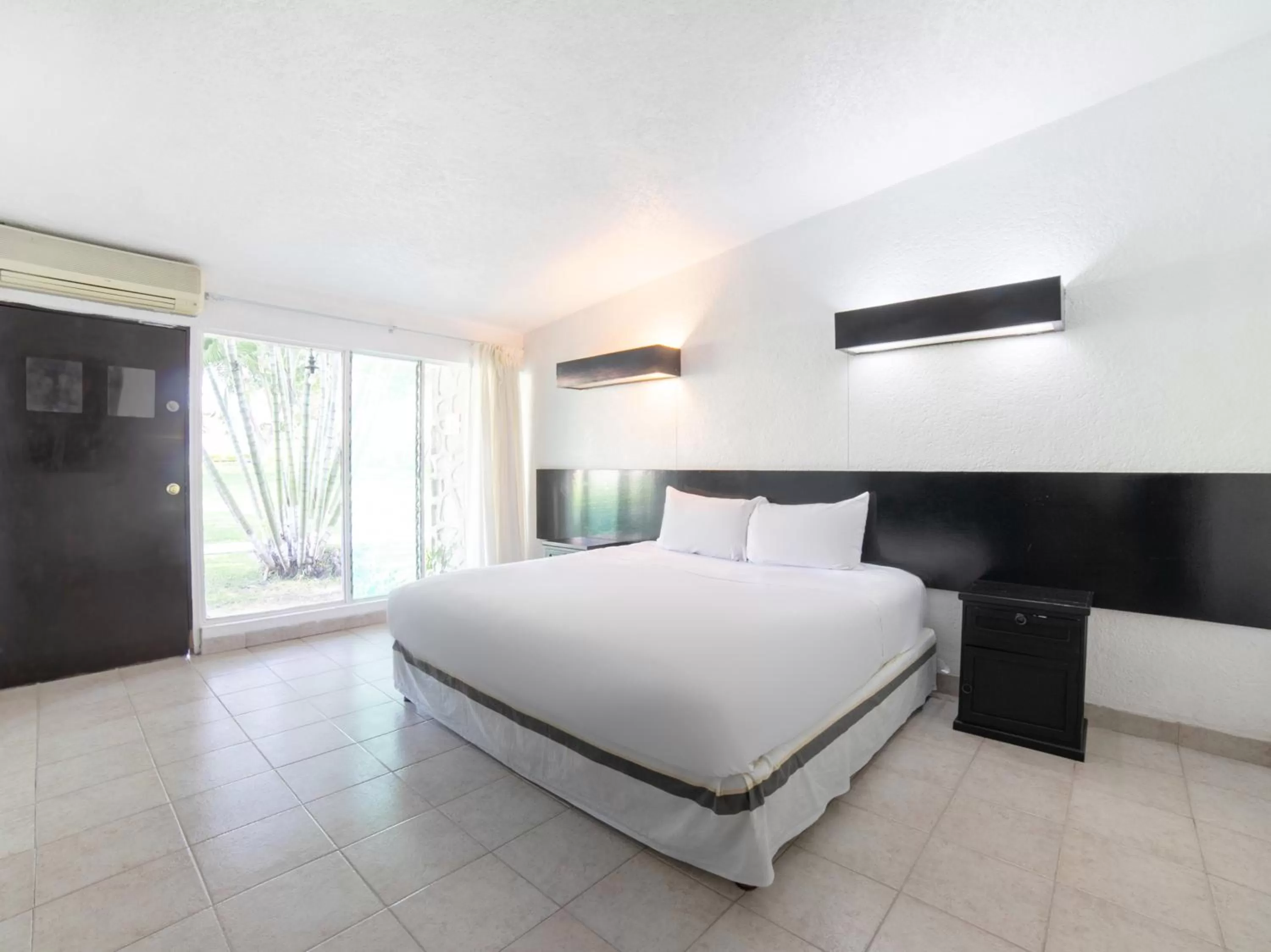 Bedroom in Hotel Teques Palace