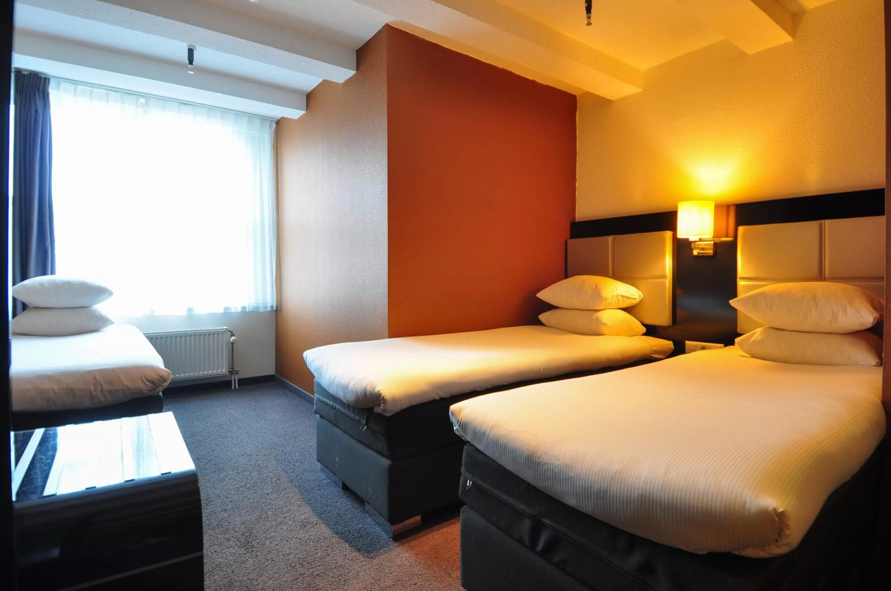 Bed in Hotel Mansion