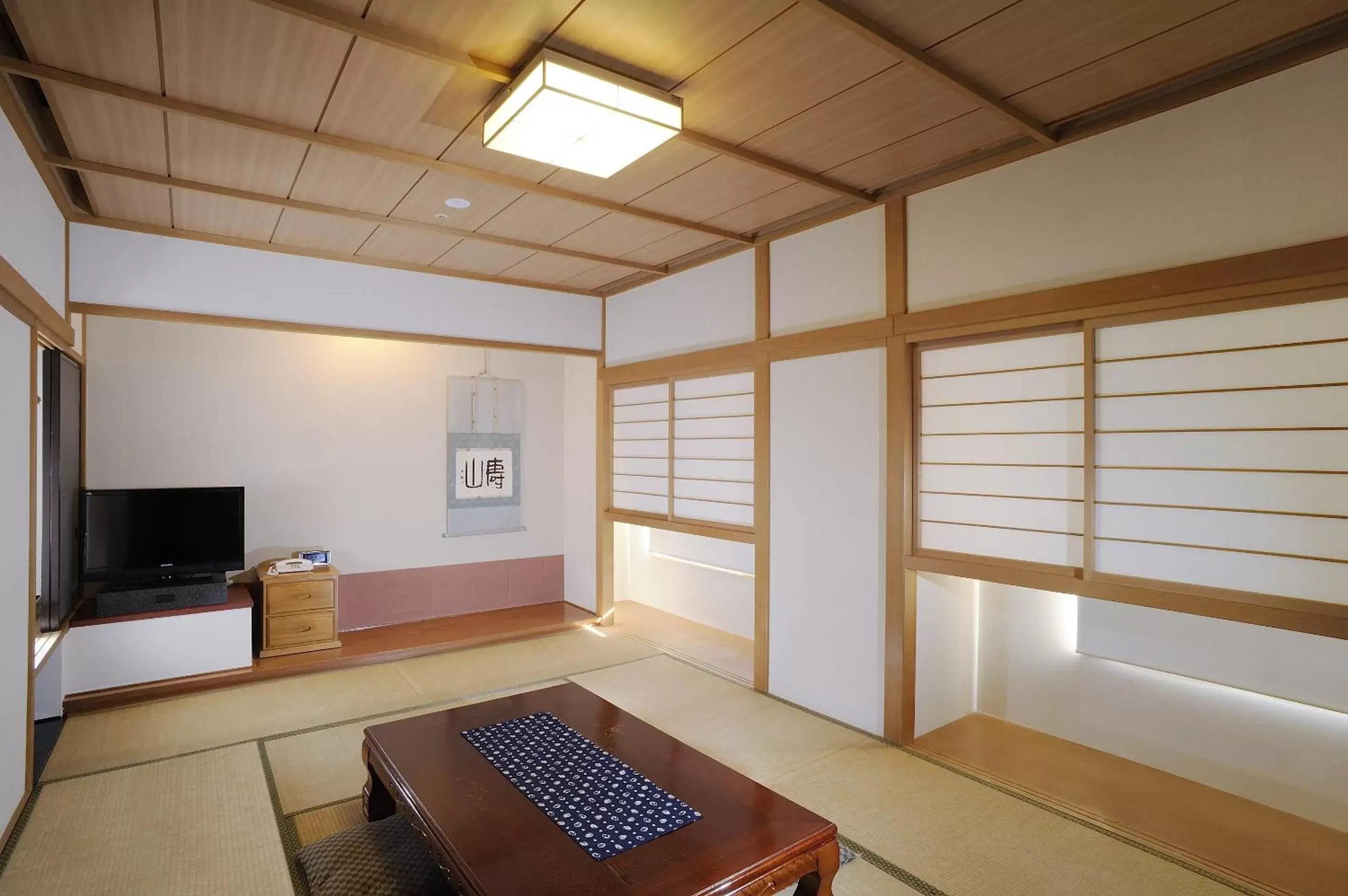 Japanese-Style Room in Hotel Emisia Sapporo