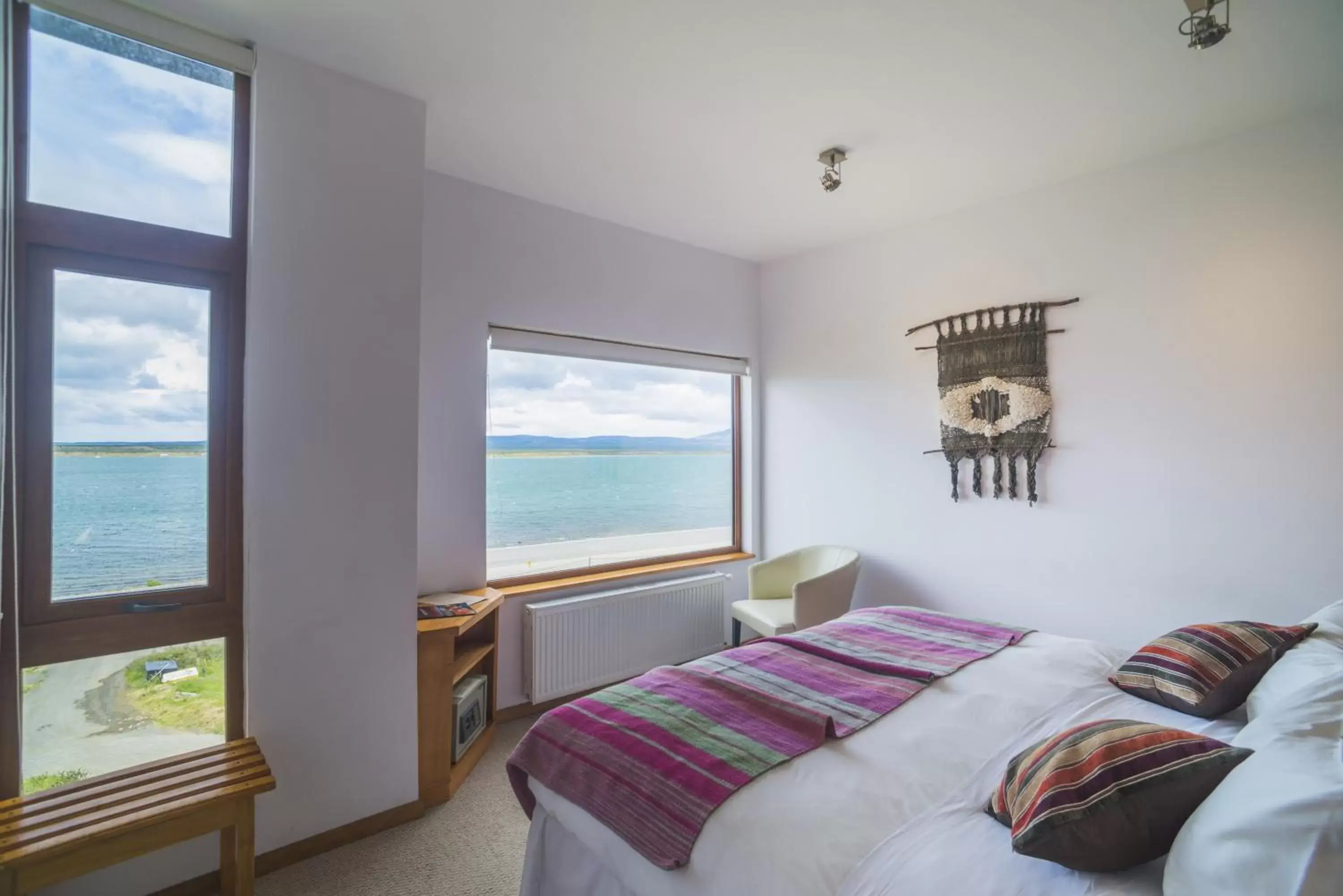 Bedroom in Weskar Lodge Hotel