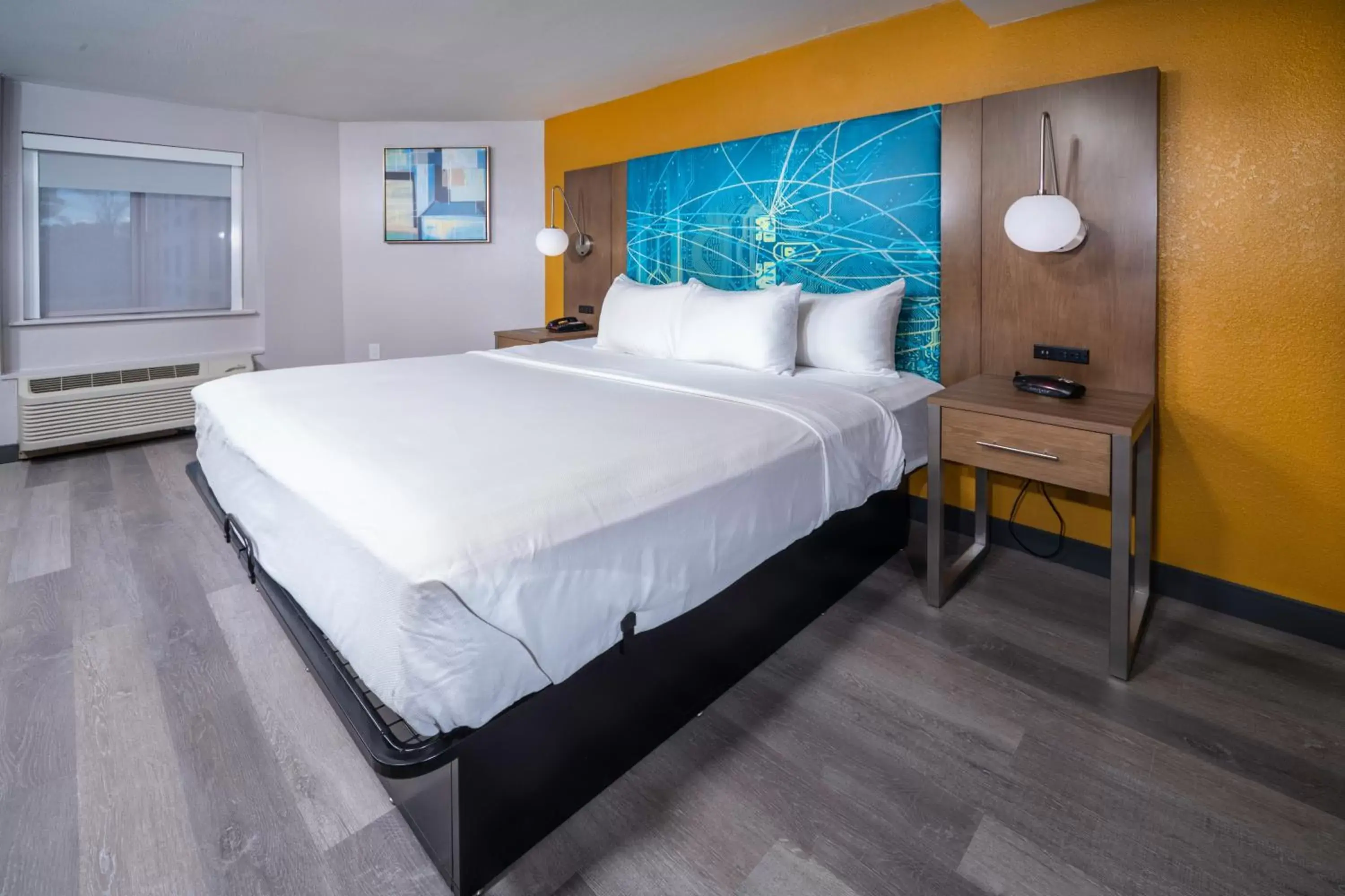 Bedroom, Bed in Best Western Plus Raleigh Crabtree Valley Hotel