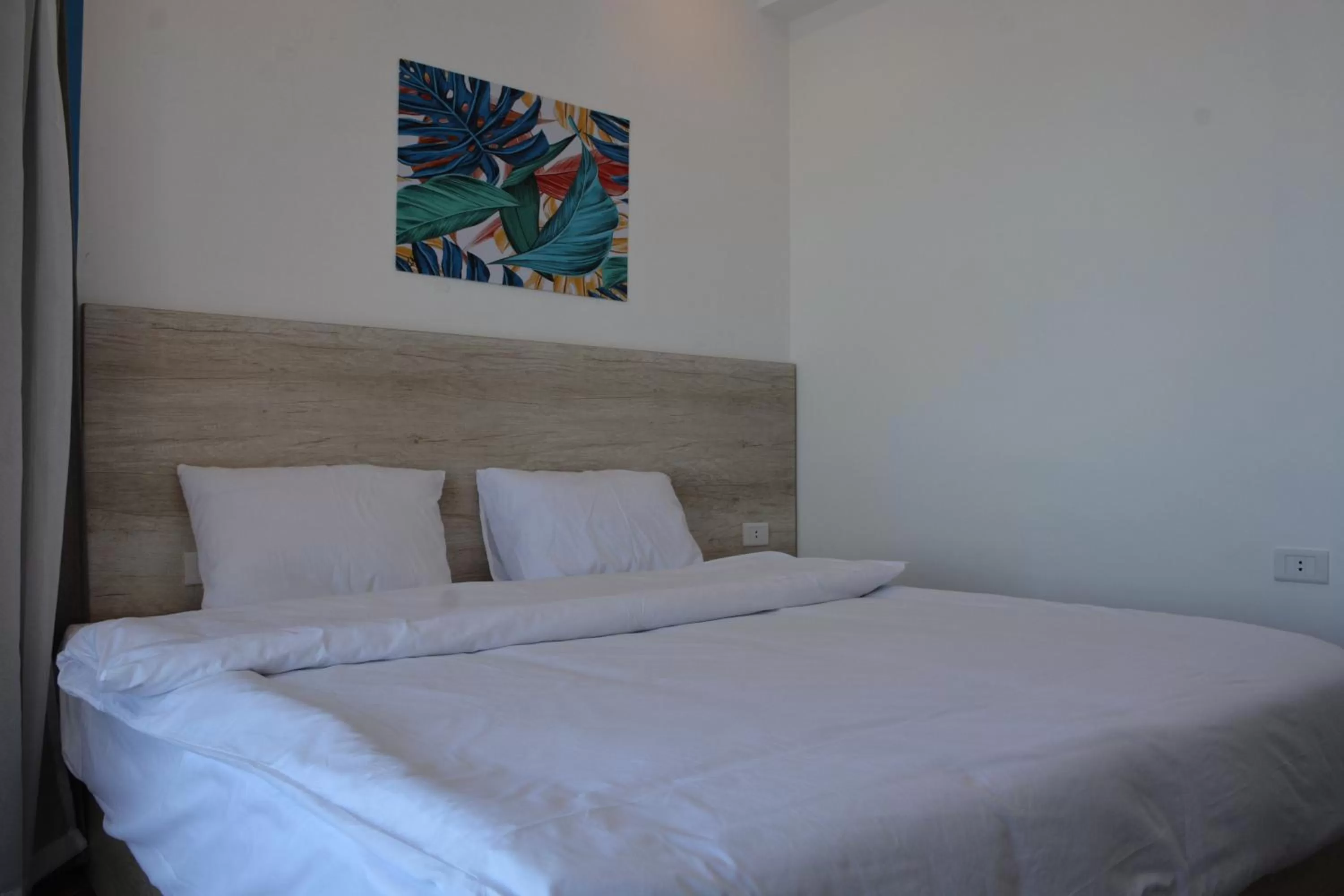 Bed in La Casa Beach