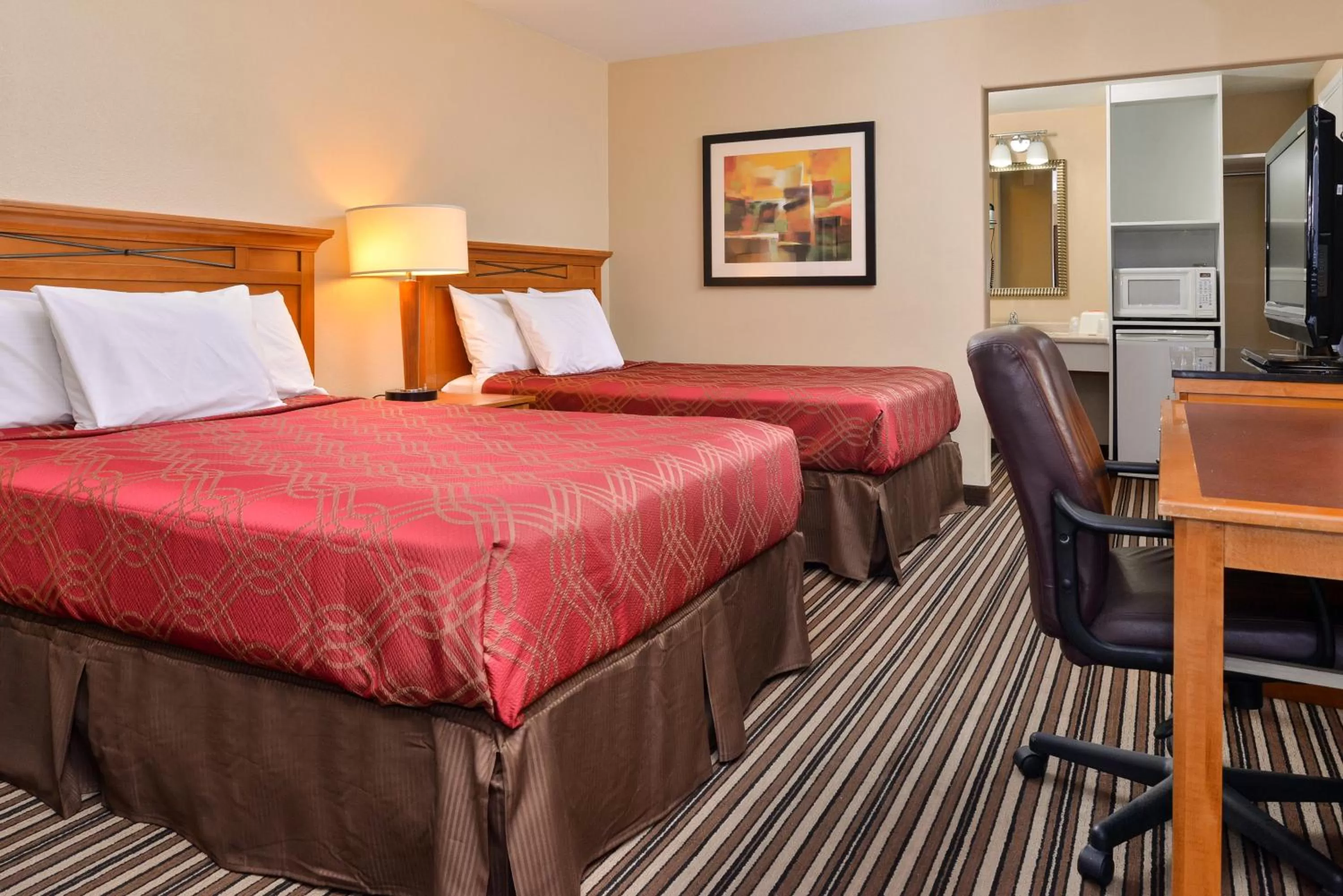 Double Room with Two Double Beds - Non-Smoking in Econo Lodge Kennewick Tri-Cities