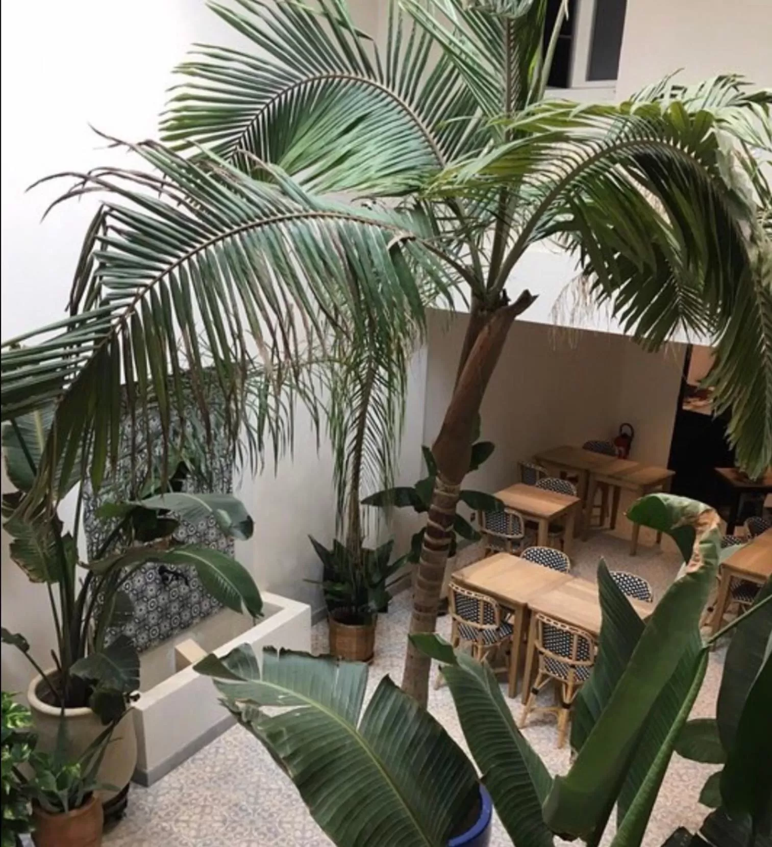 Inner courtyard view in Douce Nuits