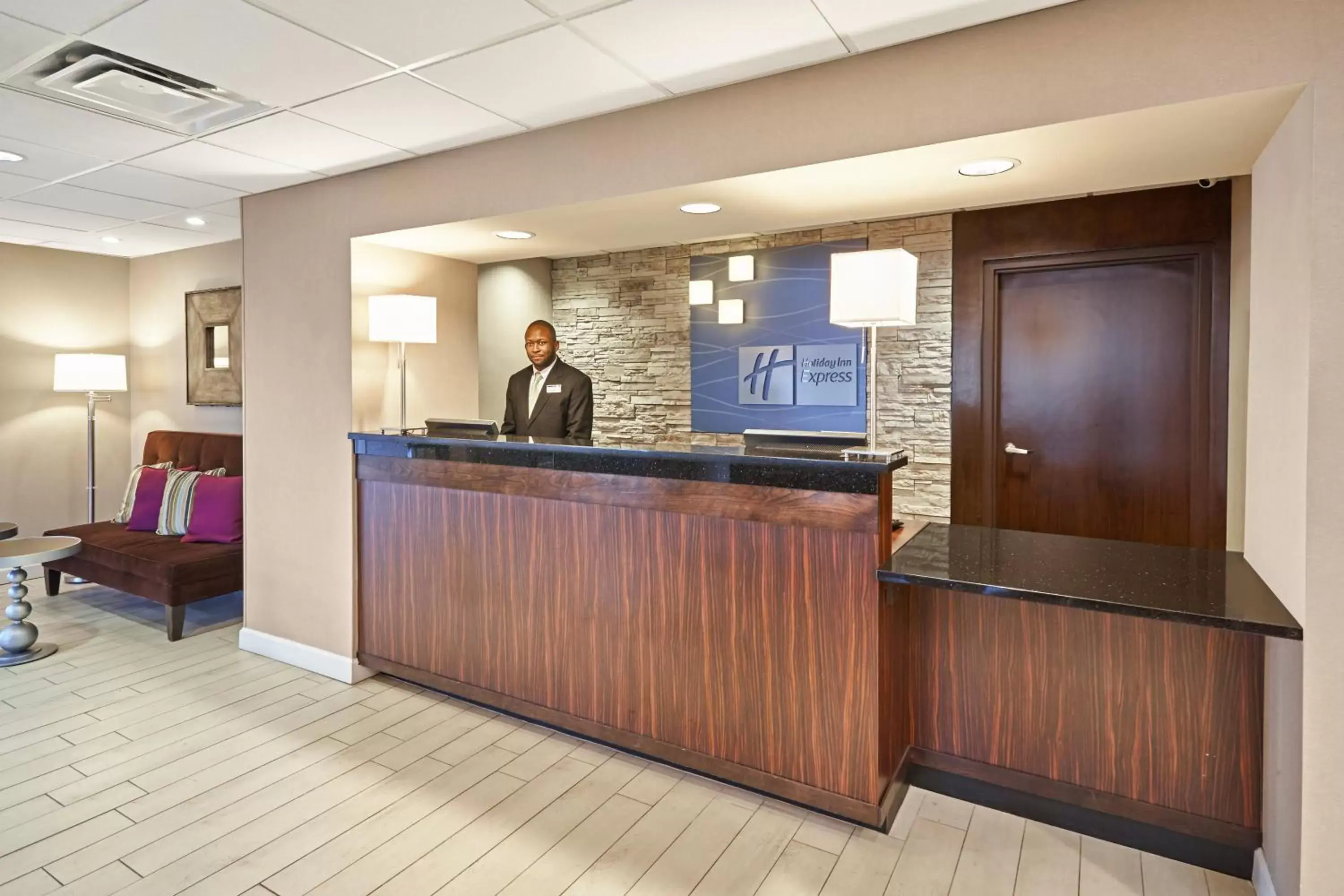 Property building, Lobby/Reception in Holiday Inn Express Hotels- Hampton, an IHG Hotel