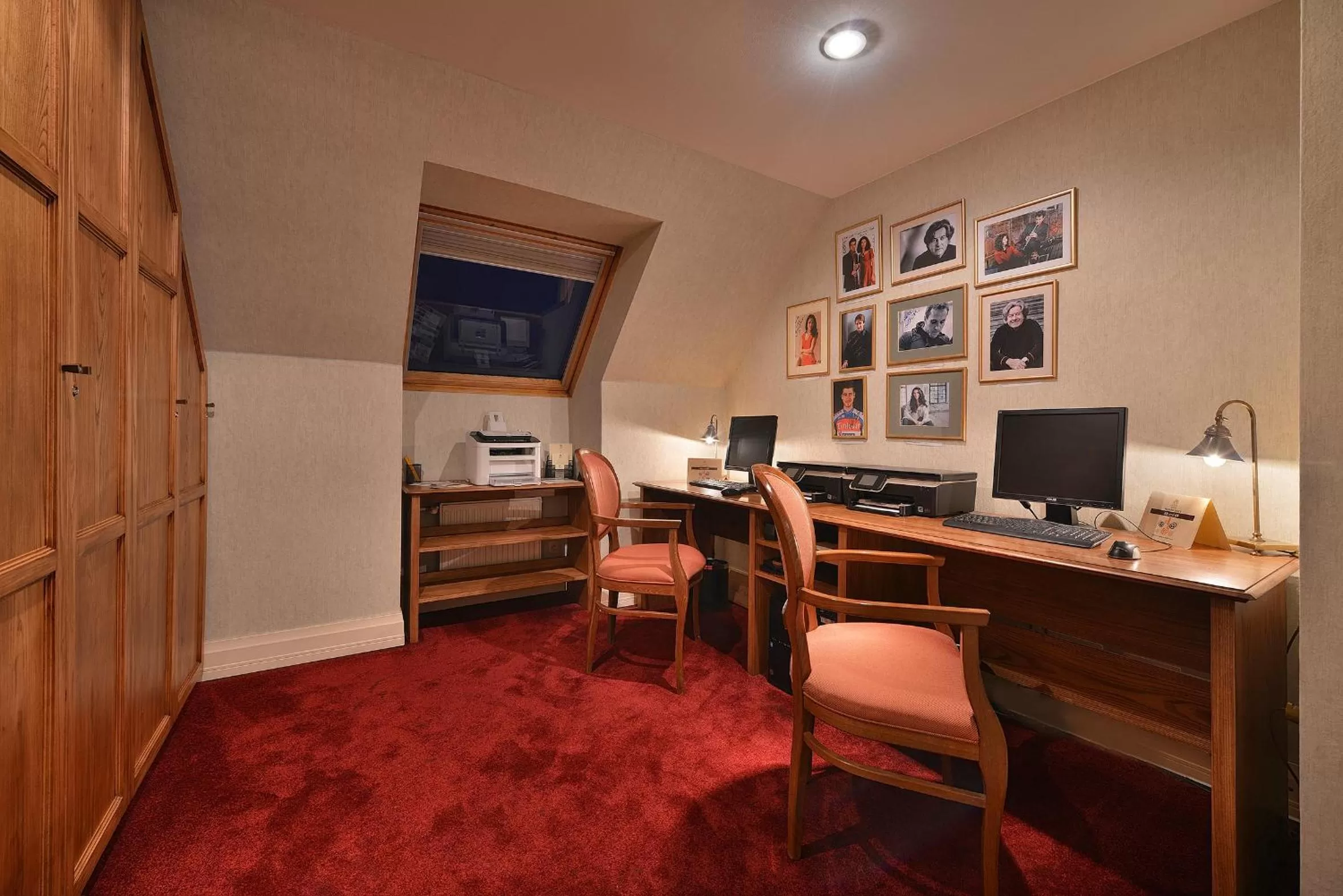 Neighbourhood in Marrol's Boutique Hotel