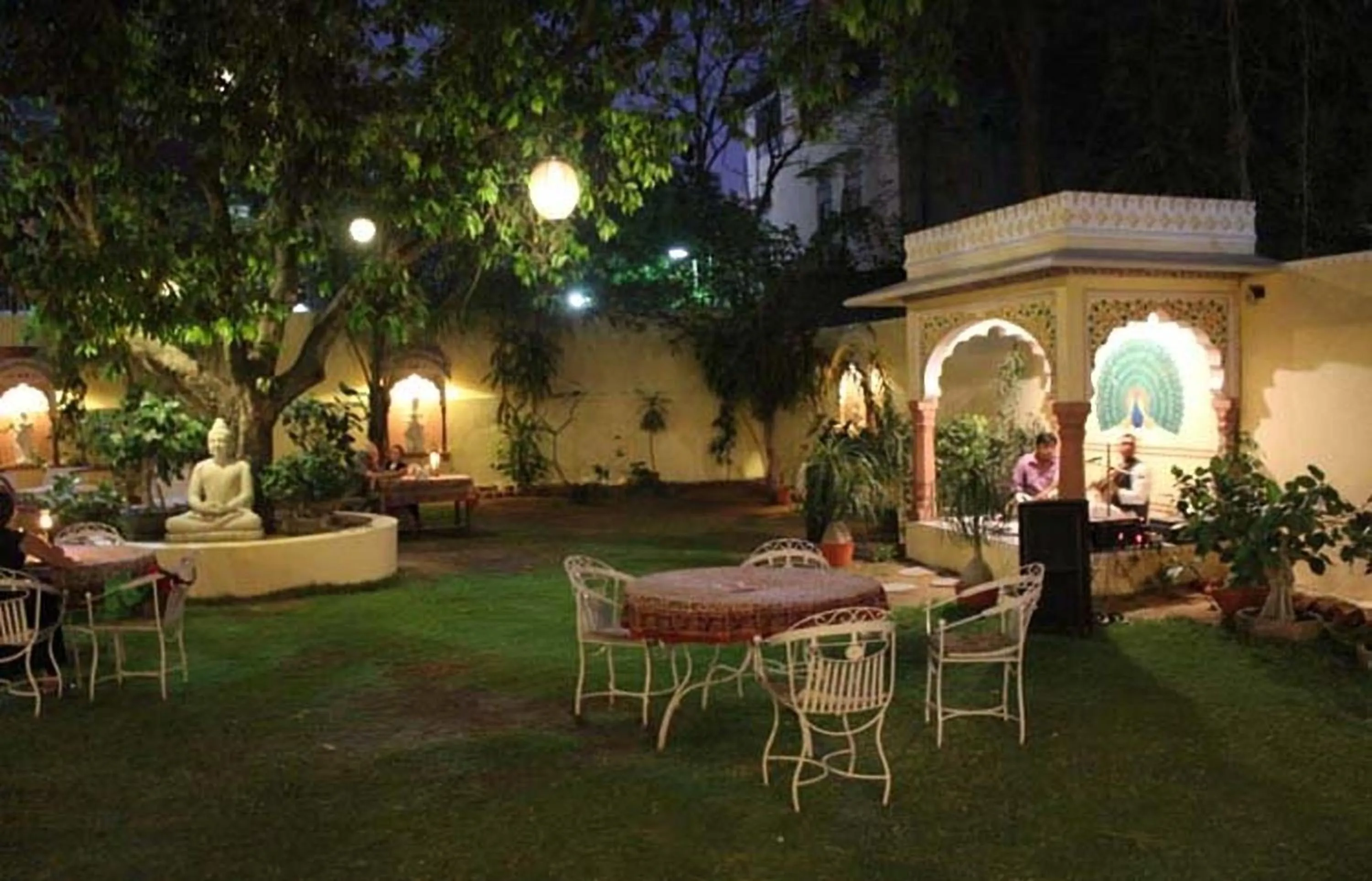 Garden in Anuraag Villa