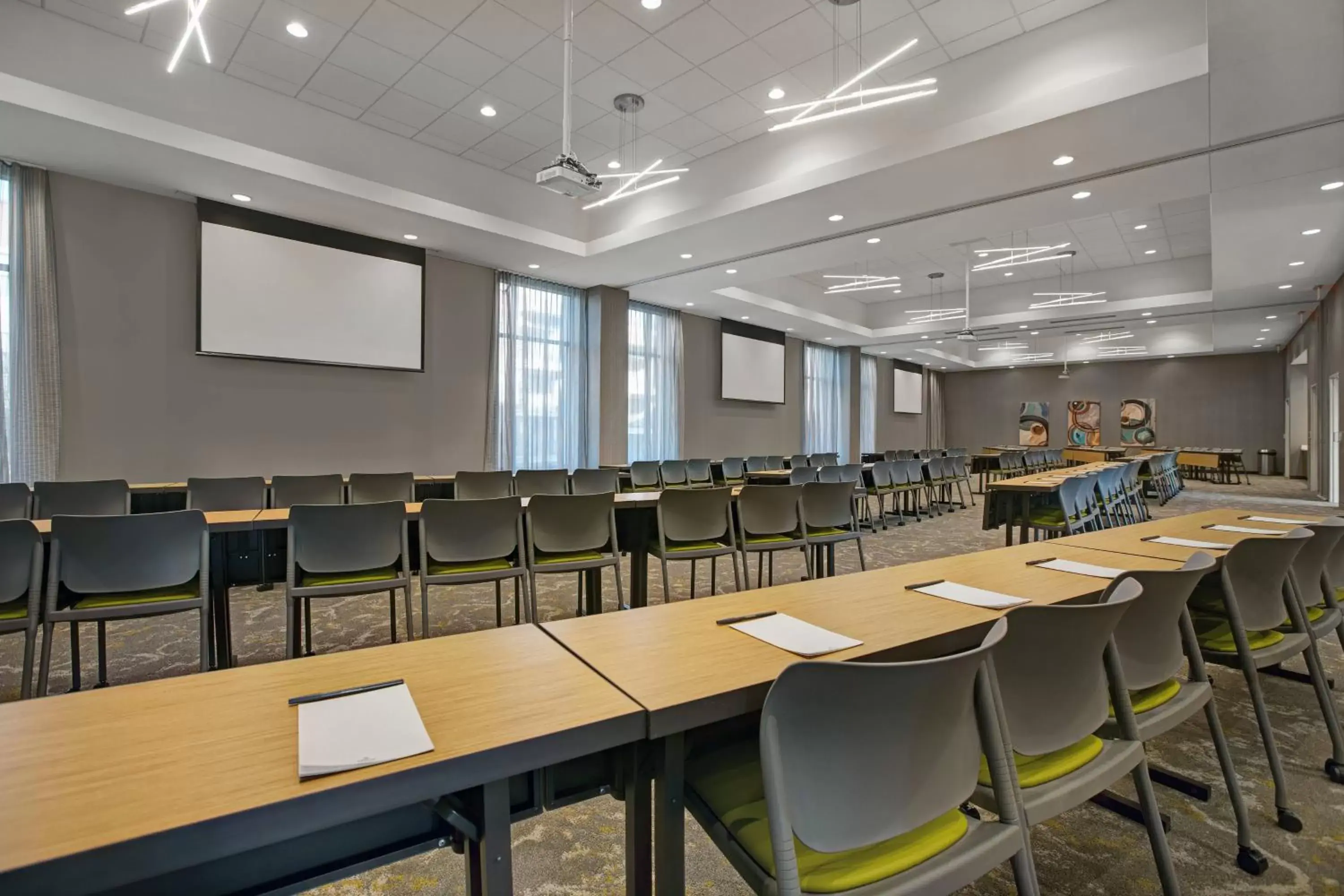 Meeting/conference room in SpringHill Suites by Marriott Franklin Cool Springs