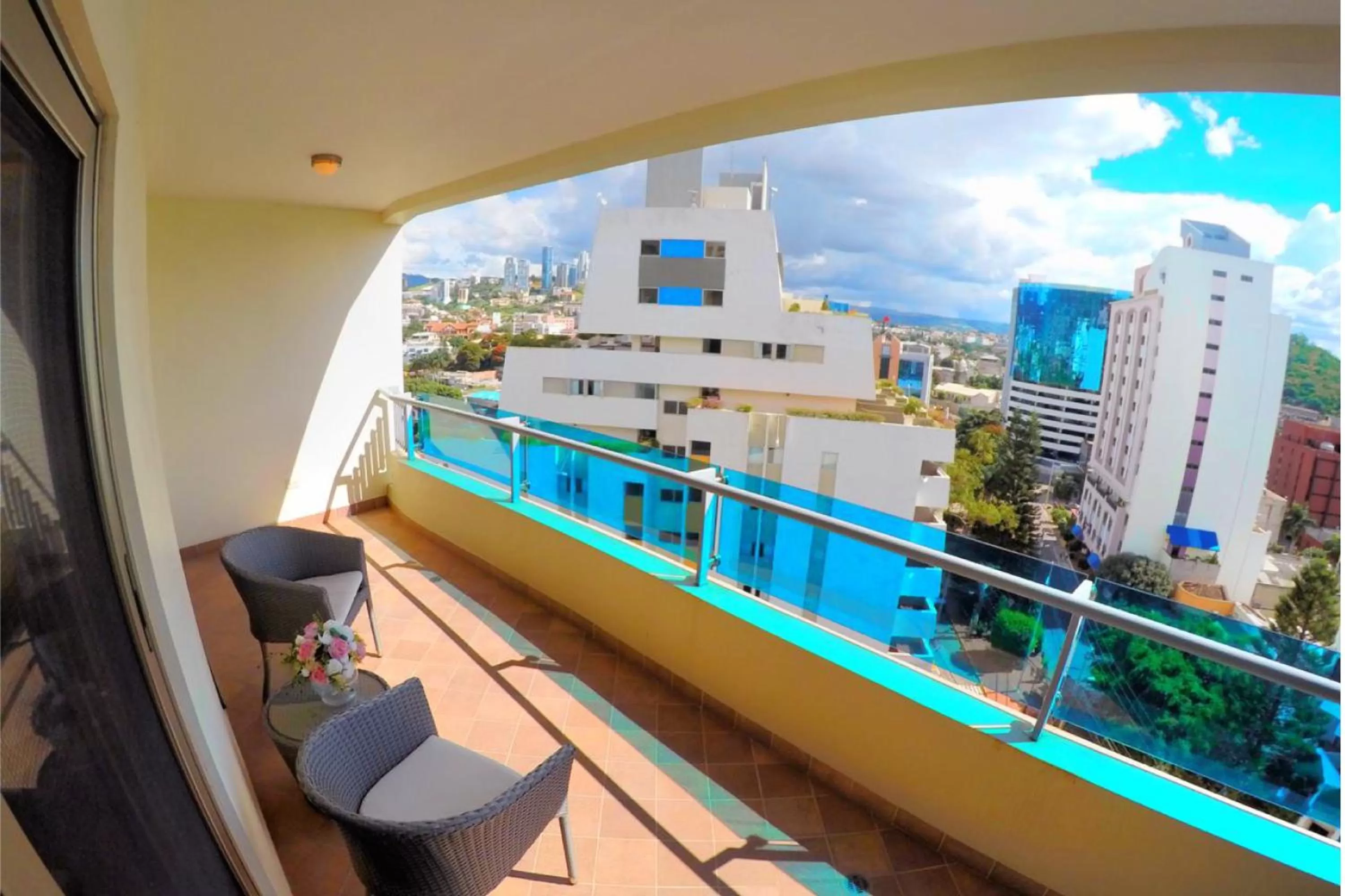 Hotel Plaza Juan Carlos