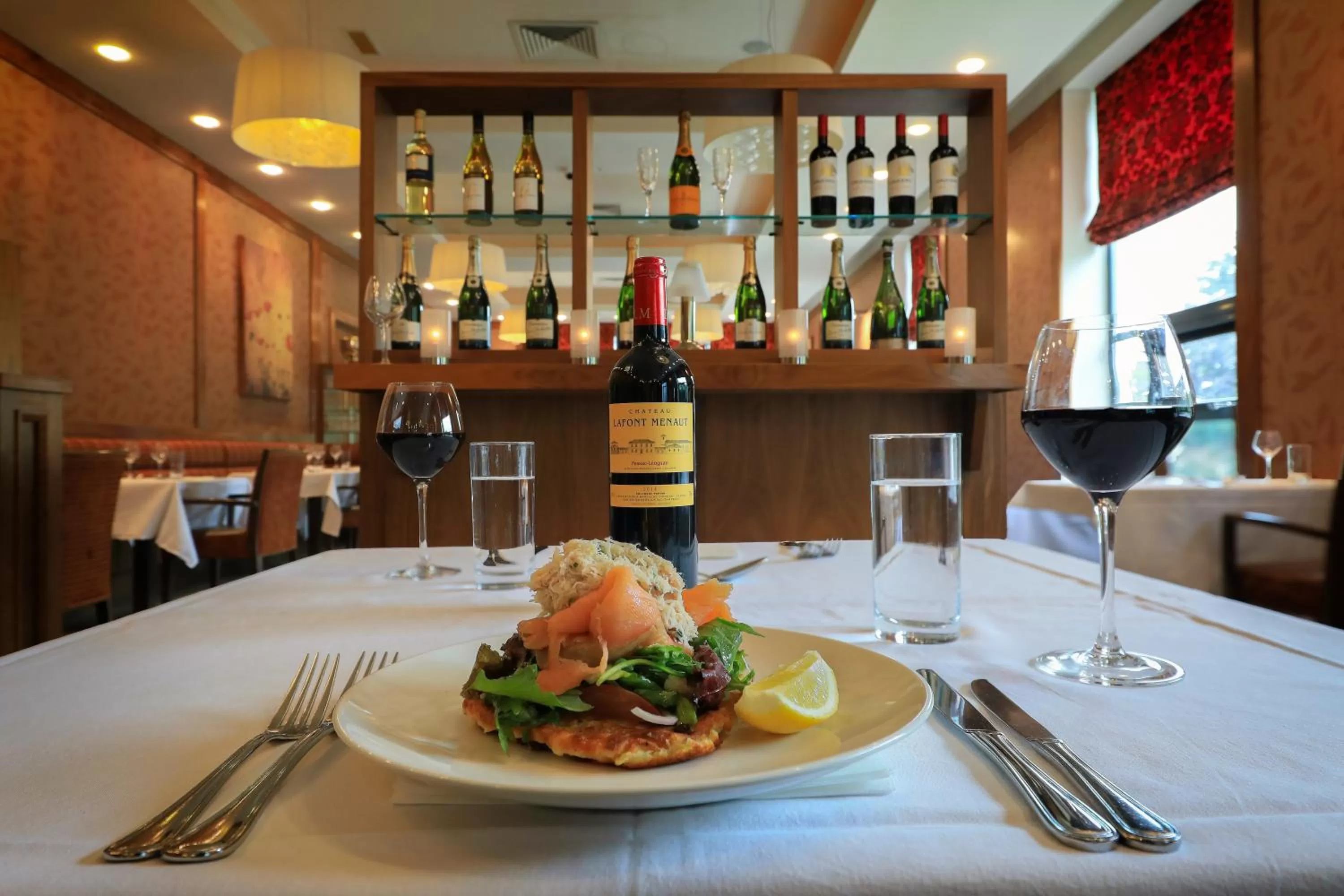 Restaurant/places to eat in The Shirley Arms Hotel