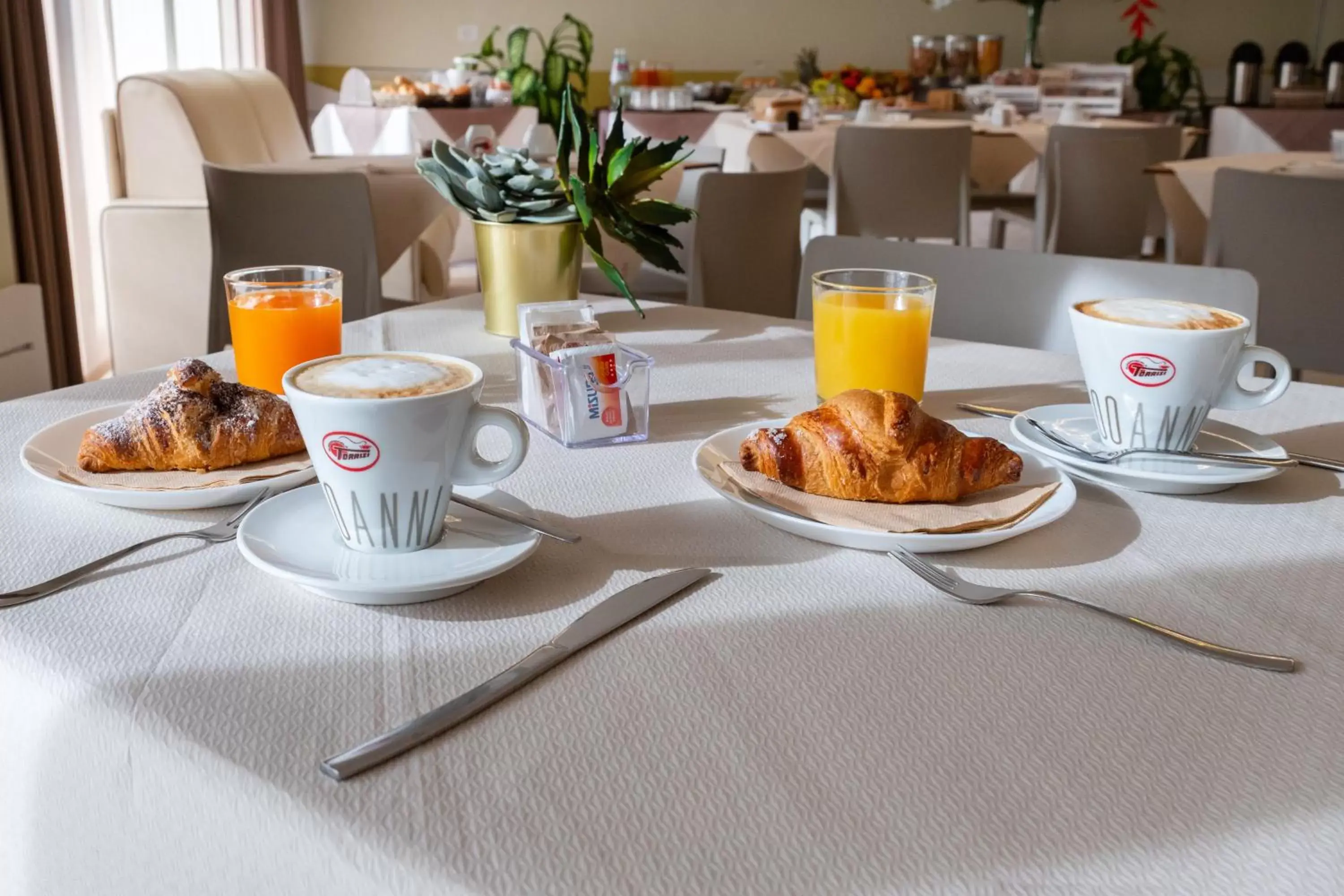 Breakfast in Zeus Hotel - Aparthotel - Meeting & Congress