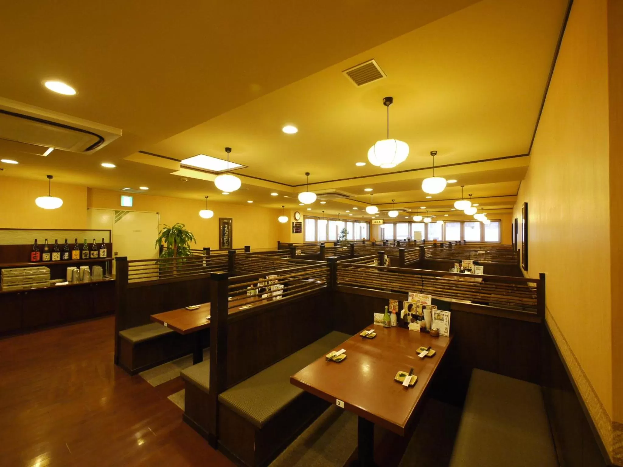 Restaurant/places to eat in Route Inn Grantia Fukuyama Spa Resort
