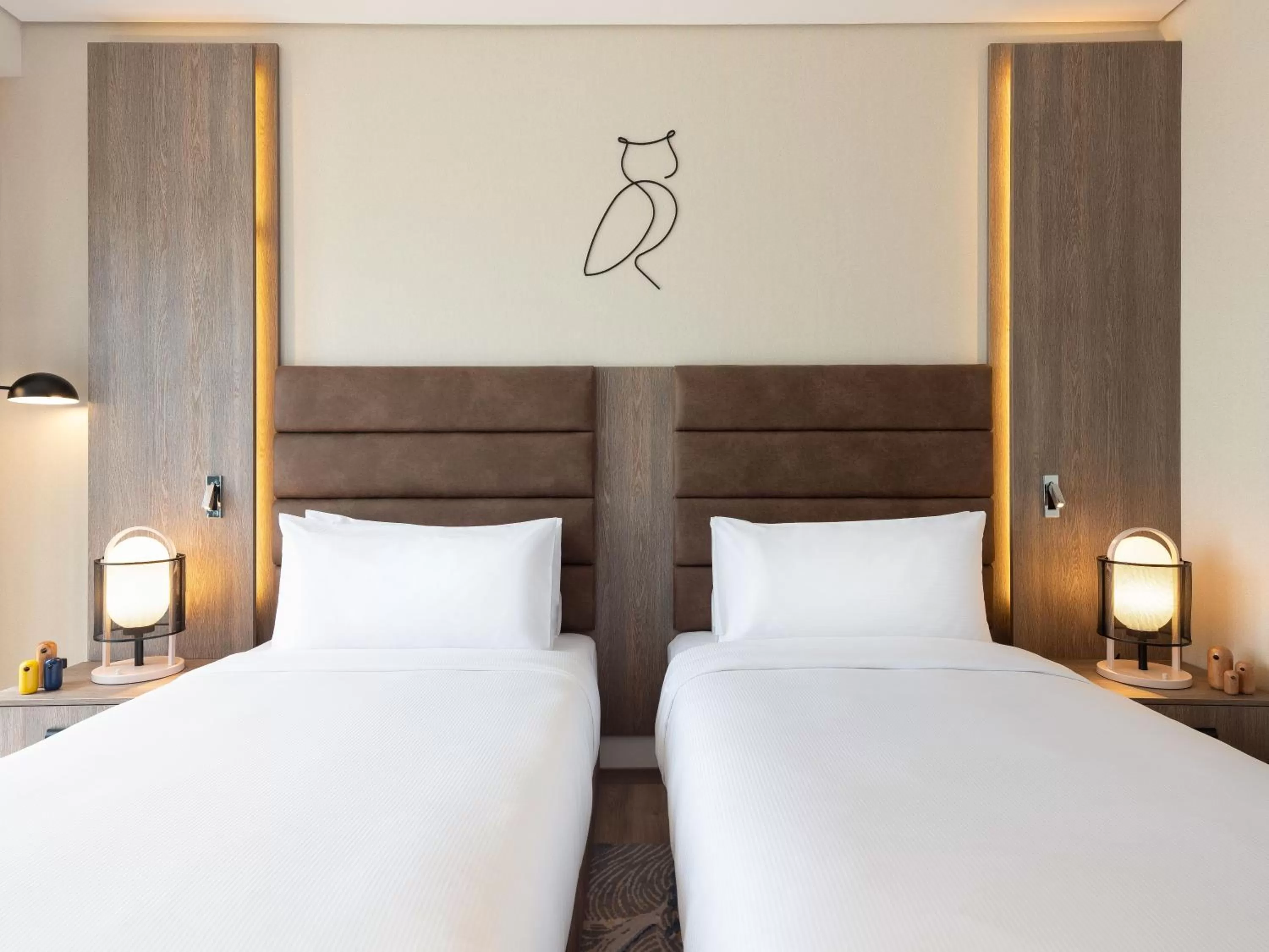 Bed in voco Dubai The Palm by IHG