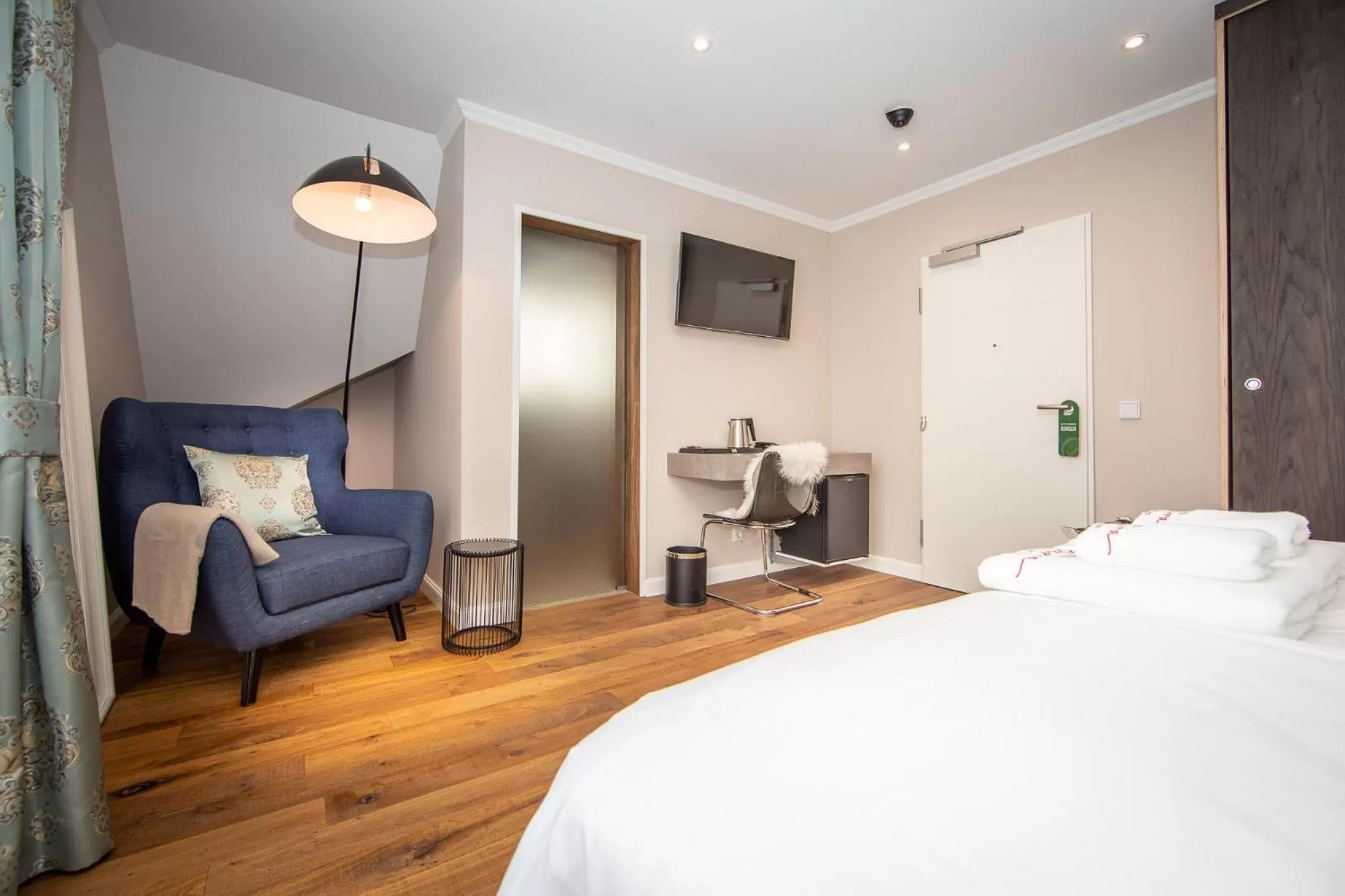 Photo of the whole room, Bed in Hotel Allegra