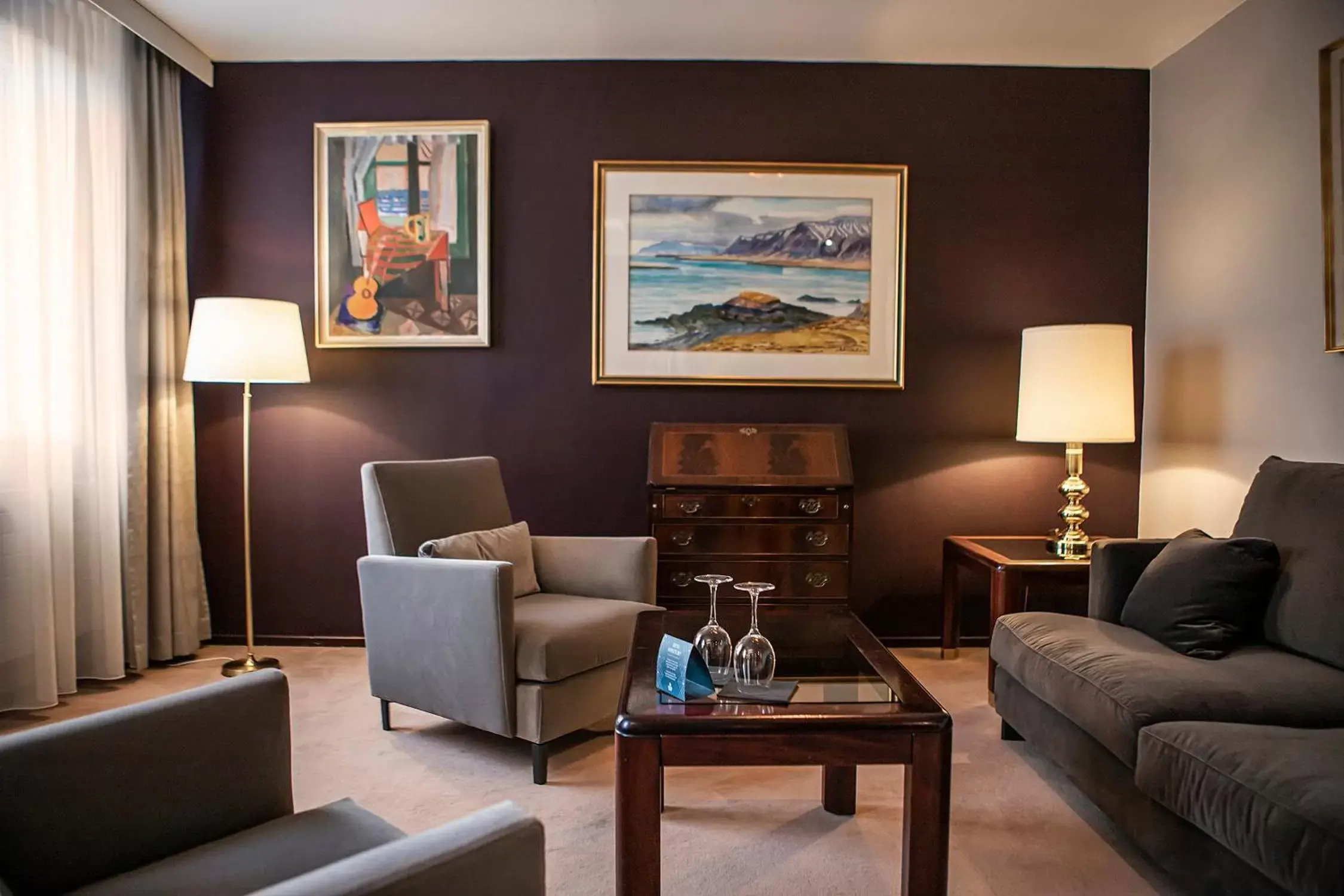Living room, Seating Area in Hotel Holt - The Art Hotel