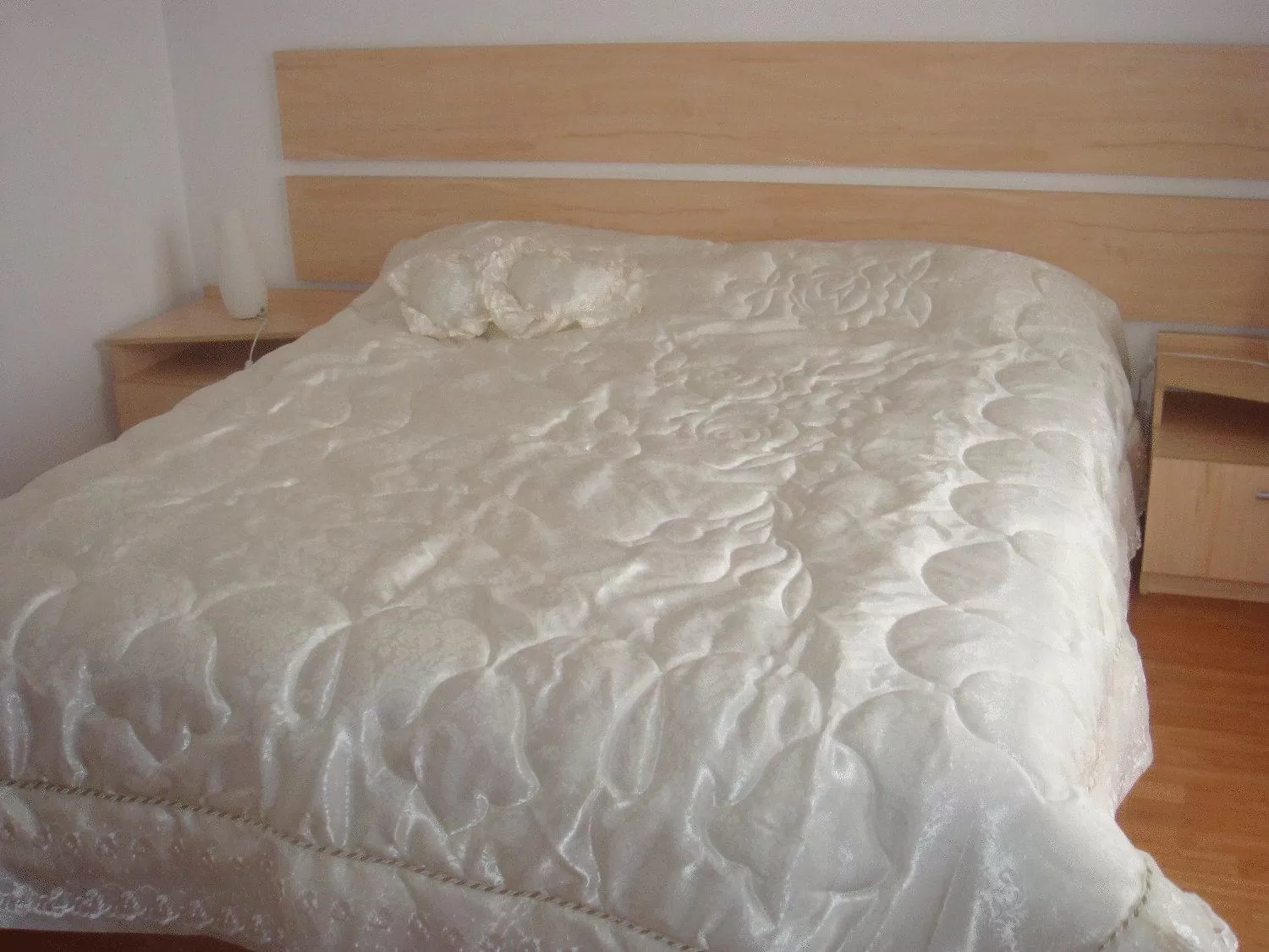 Bed in Villa Edera Residence - Gazda Profesionista