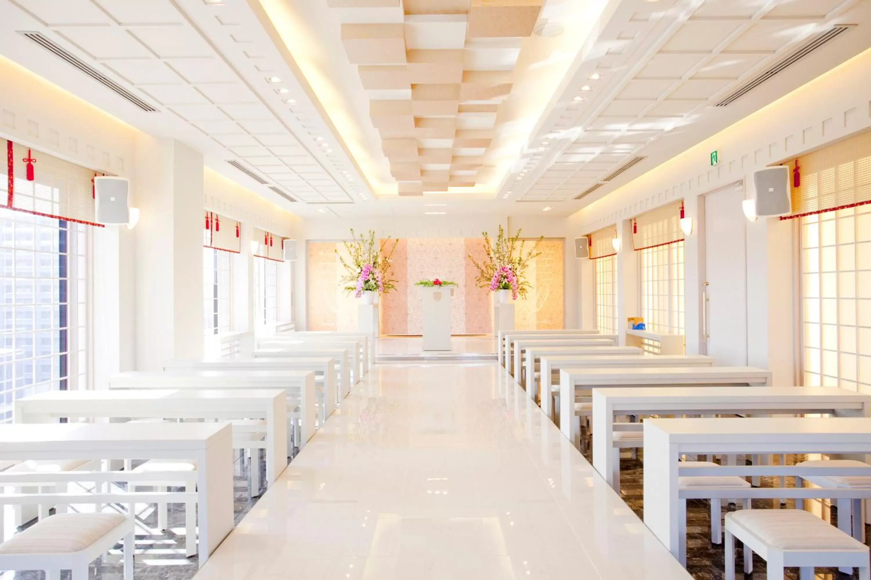 Banquet/Function facilities, Restaurant/Places to Eat in International Hotel Ube