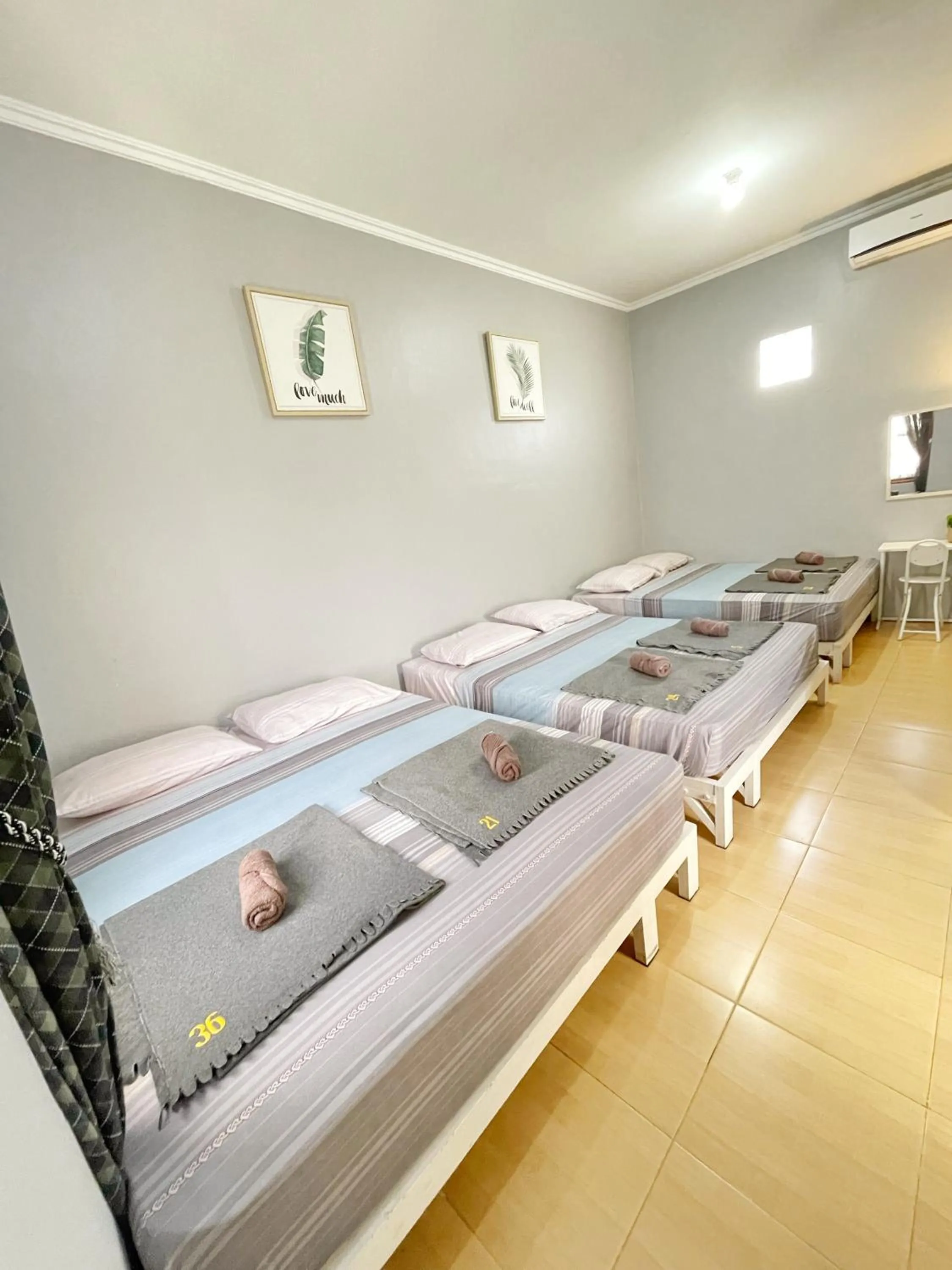 Family Room in OtU Hostel By OstiC